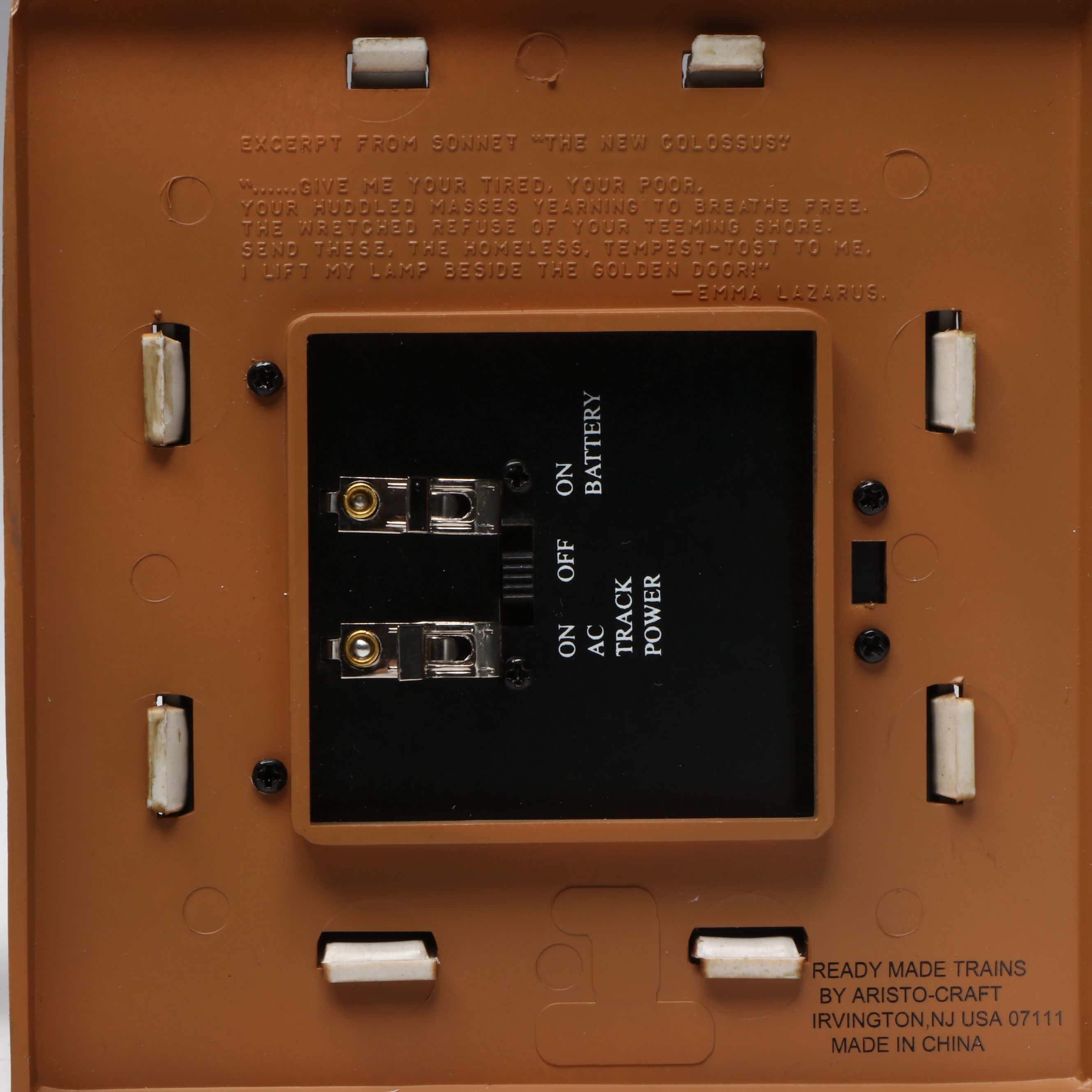 Aristo Craft Trains Statue of Liberty O Gauge Model