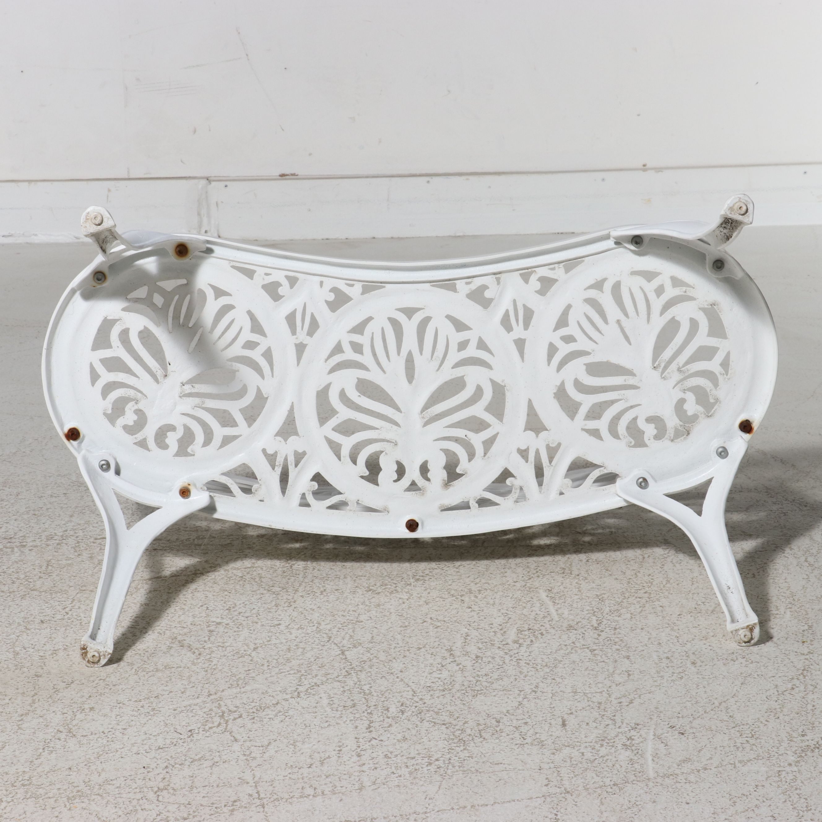 Victorian Style Cast Iron Garden Settee Bench