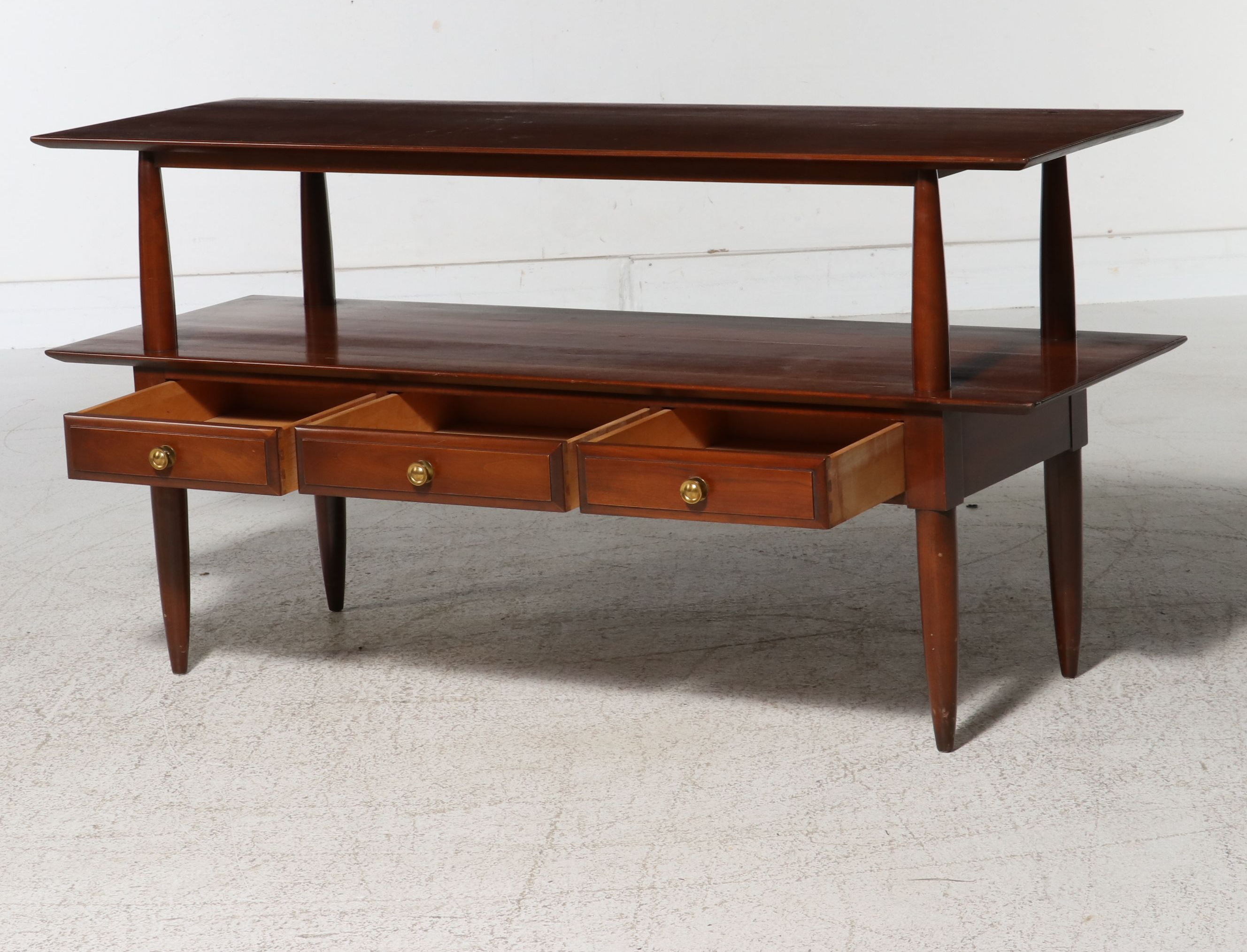 Willett Furniture Mid Century Two-Tier Cherry Cocktail Table, Mid-20th Century