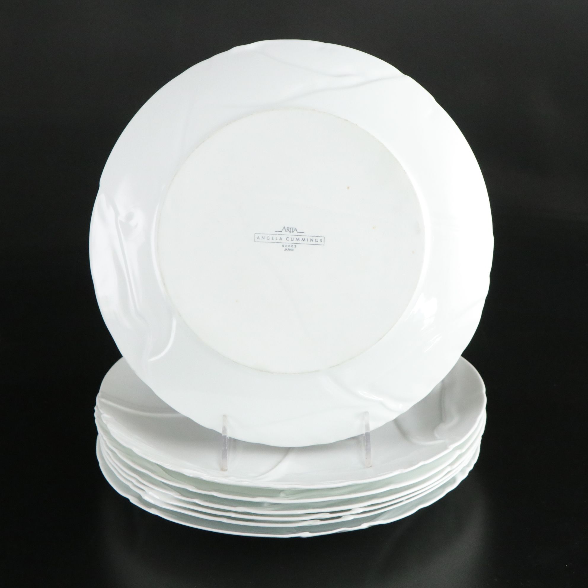 Angela Cummings "Arita" Set of Dinner Plates