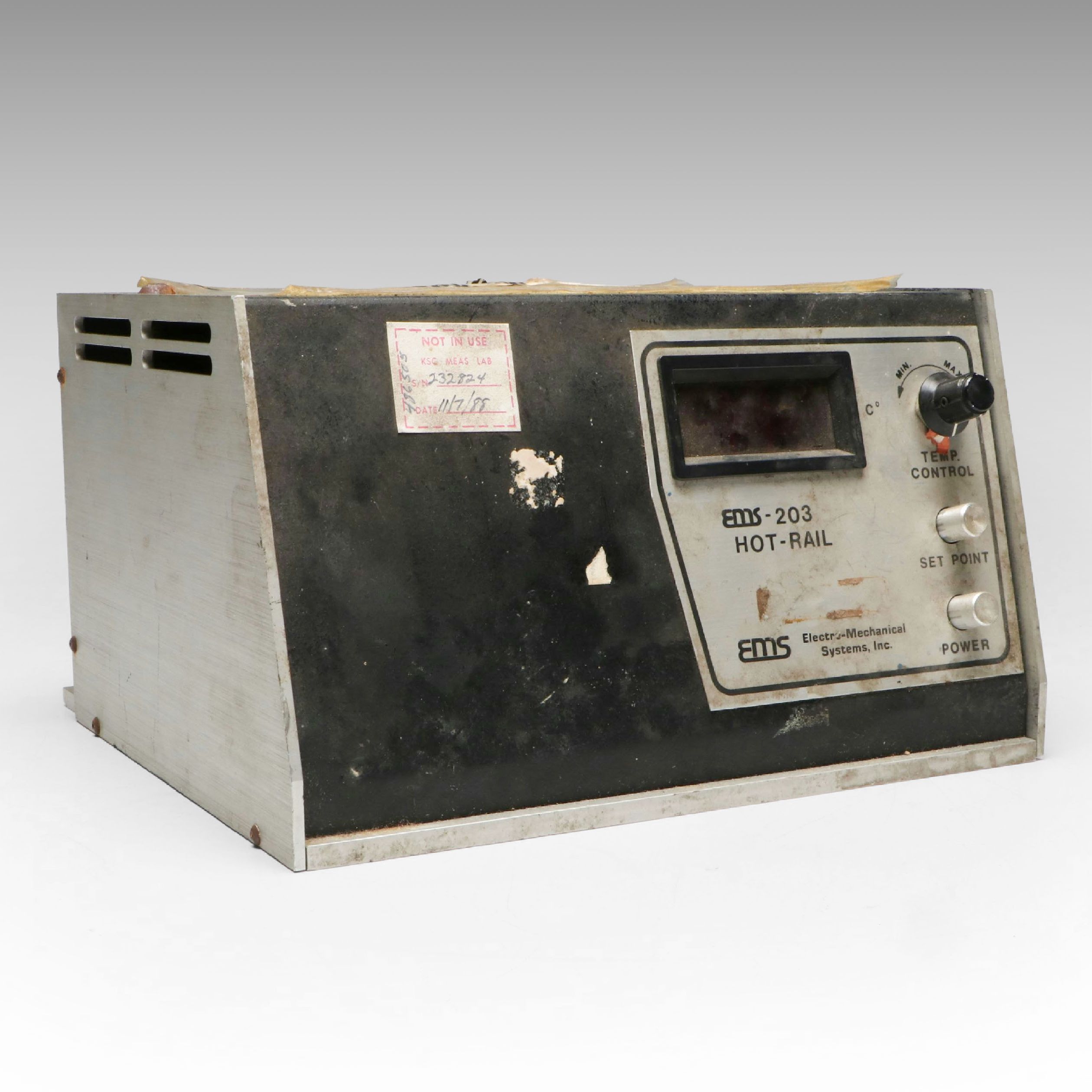 Electro-Mechanical Systems EMS-203 Hot-Rail Temperature Controller