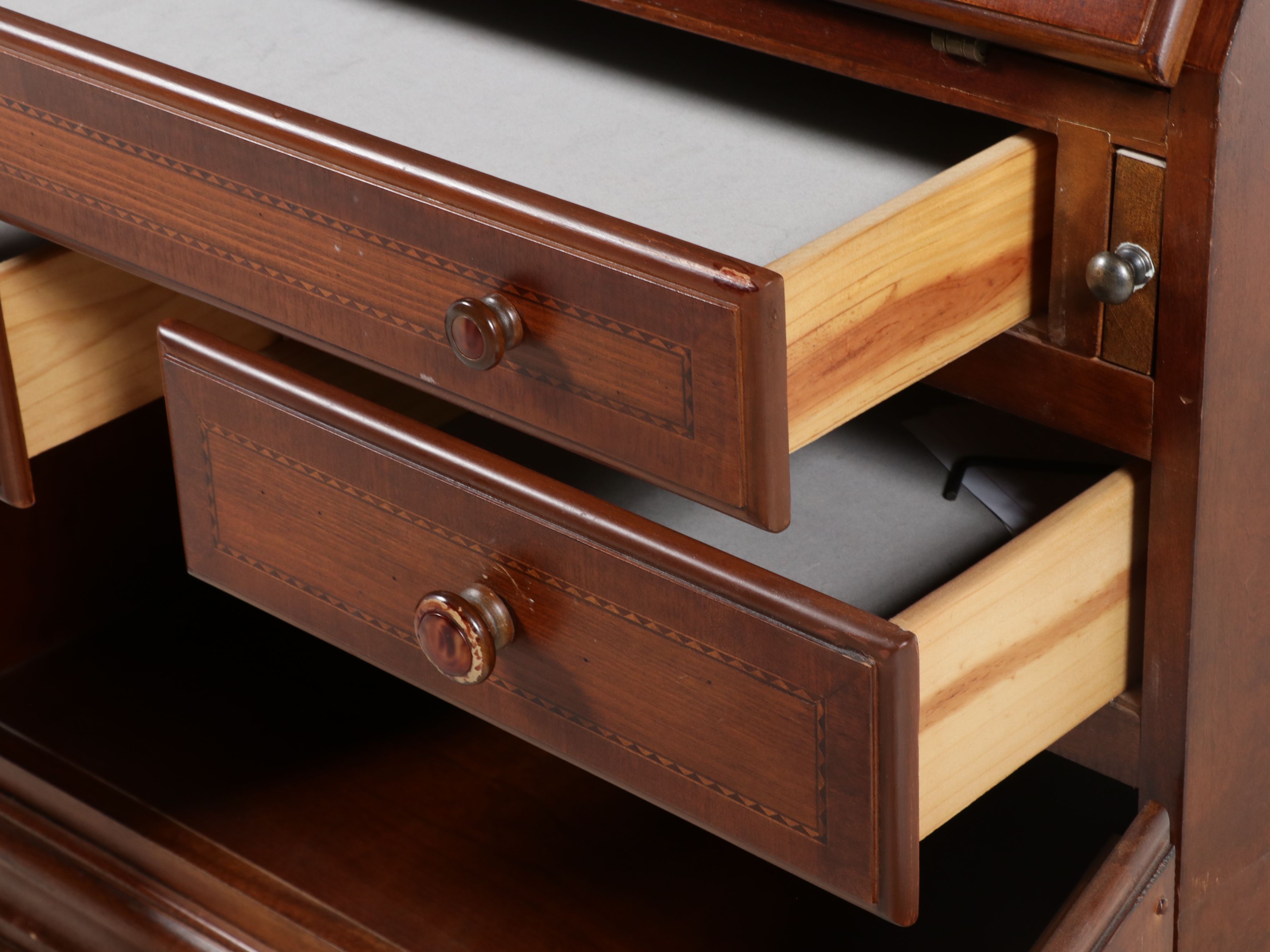 Georgian Style Cherry Secretary Desk and Bookcase, Late 20th Century