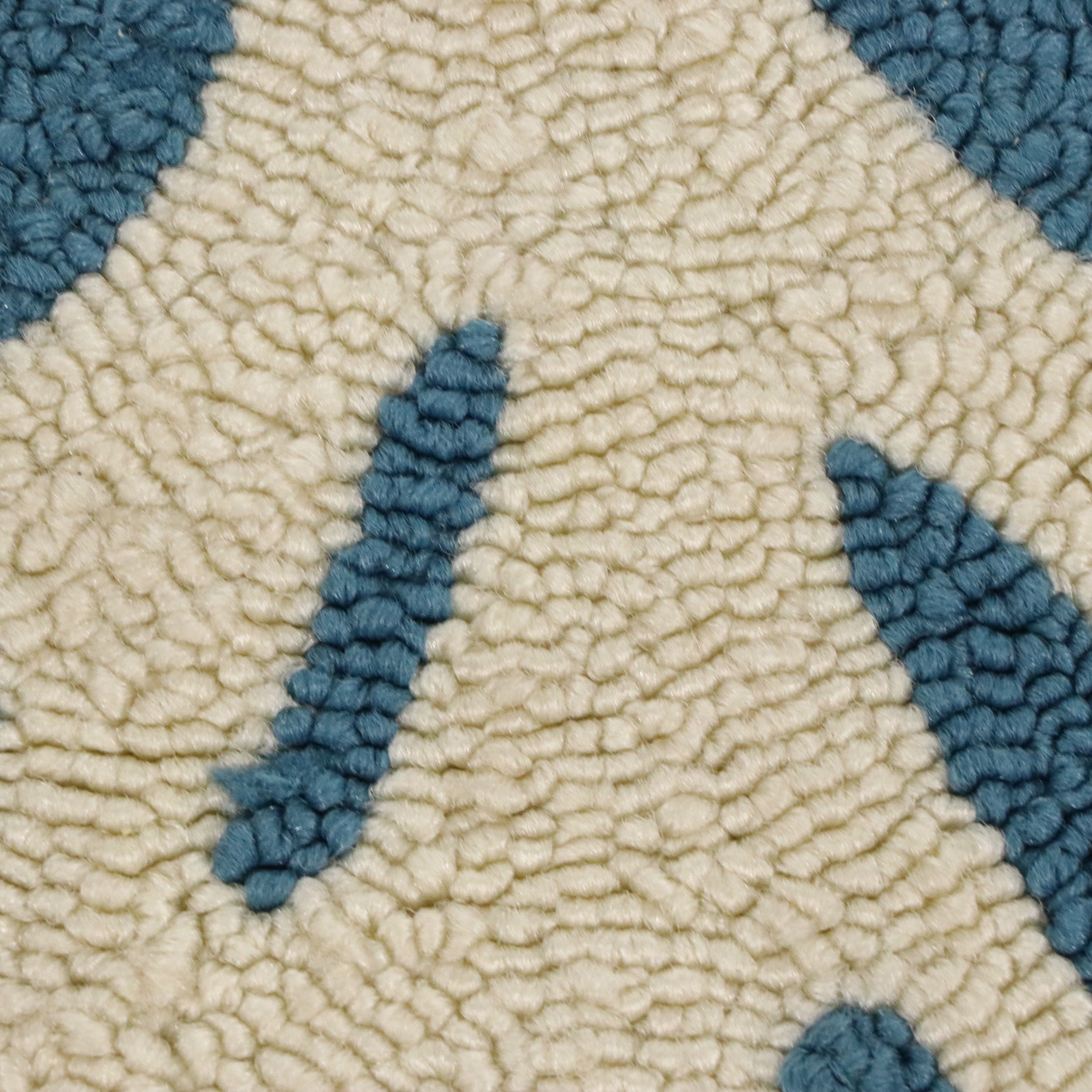 4'11 x 7'6 Machine Made Contemporary Coastal Branch Coral Area Rug