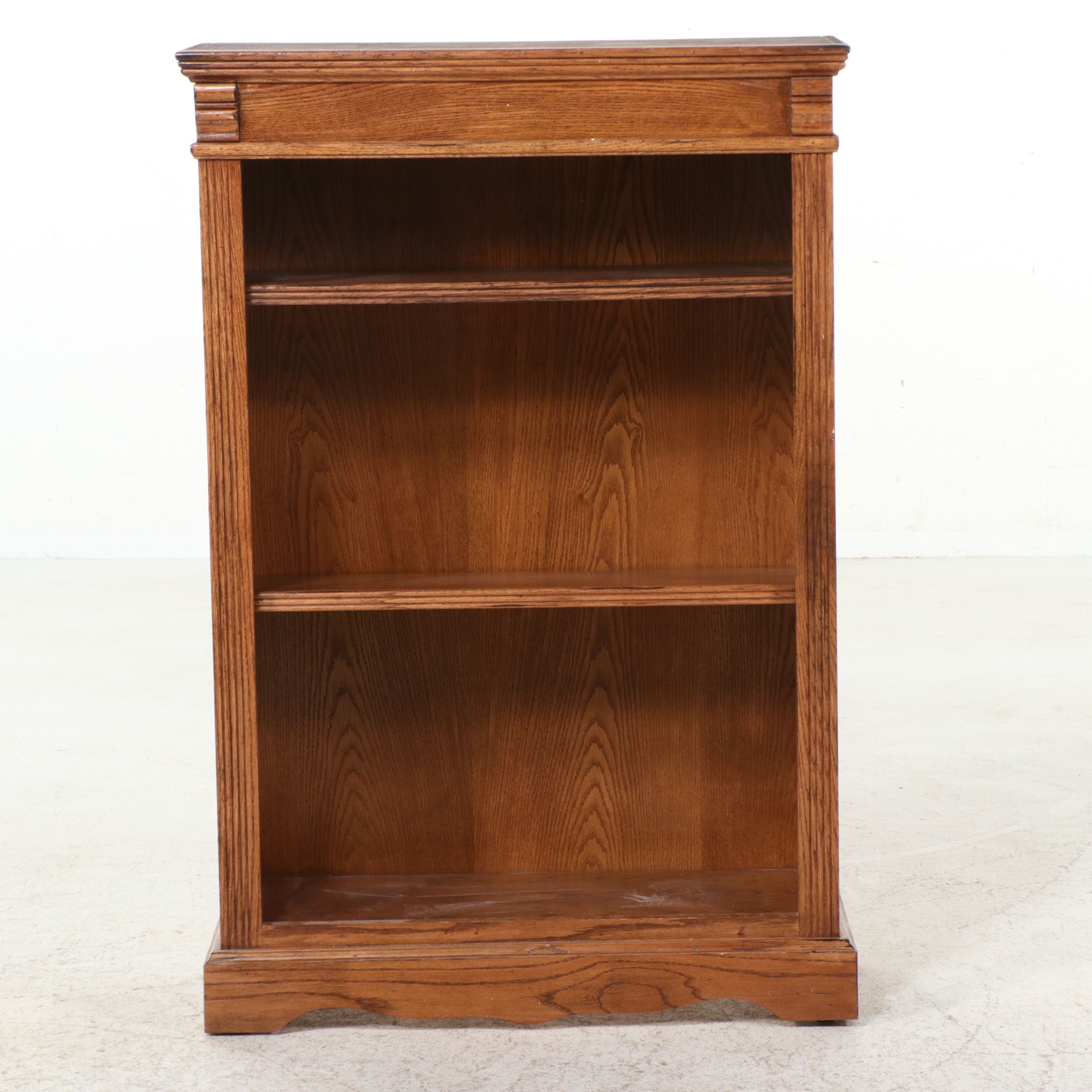 NICOAK Neoclassical Style Oak Veneer Low Bookcase