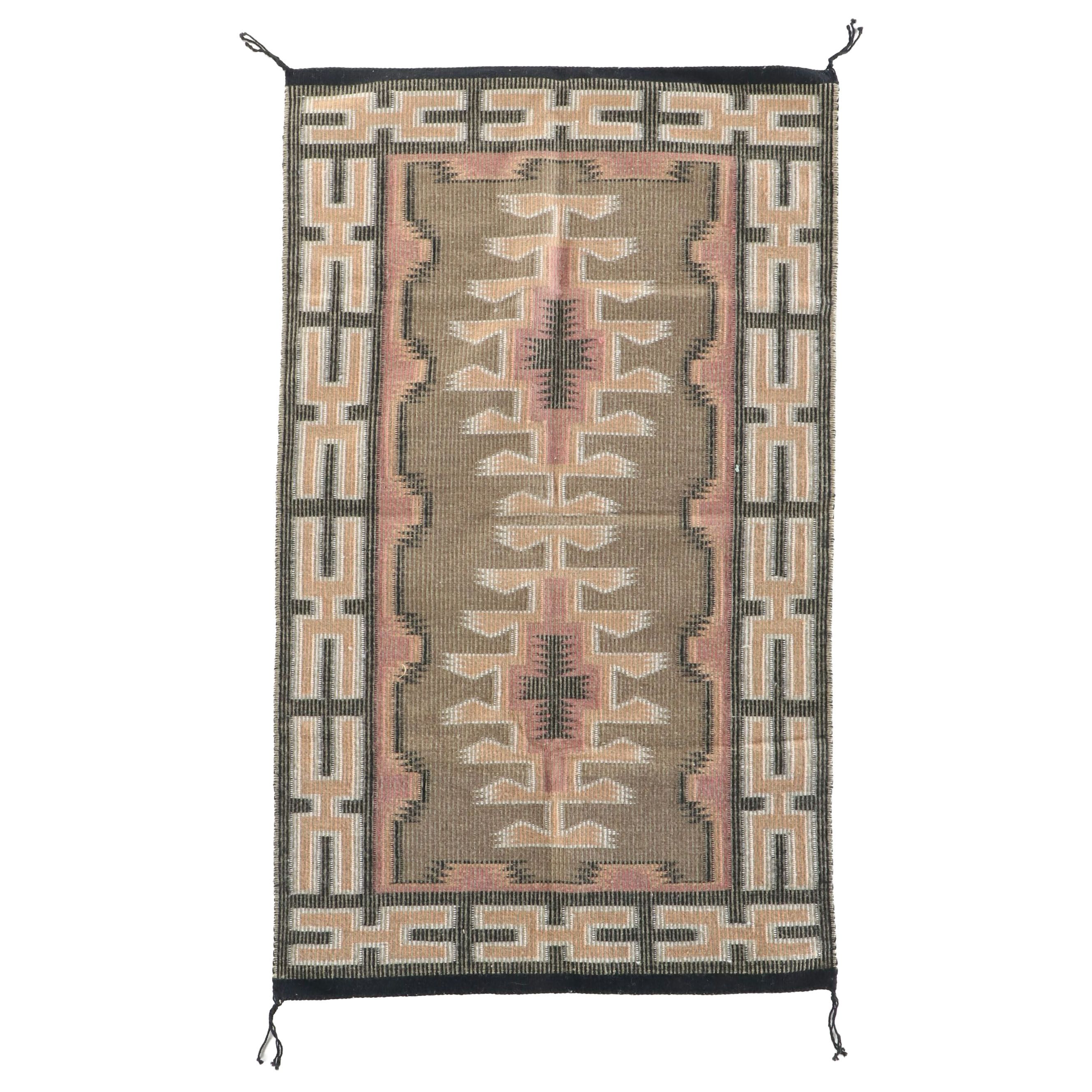 2'8 x 4'7 Sally Yazzie Handwoven Navajo Modern Style Teec Nos Pos Accent Rug