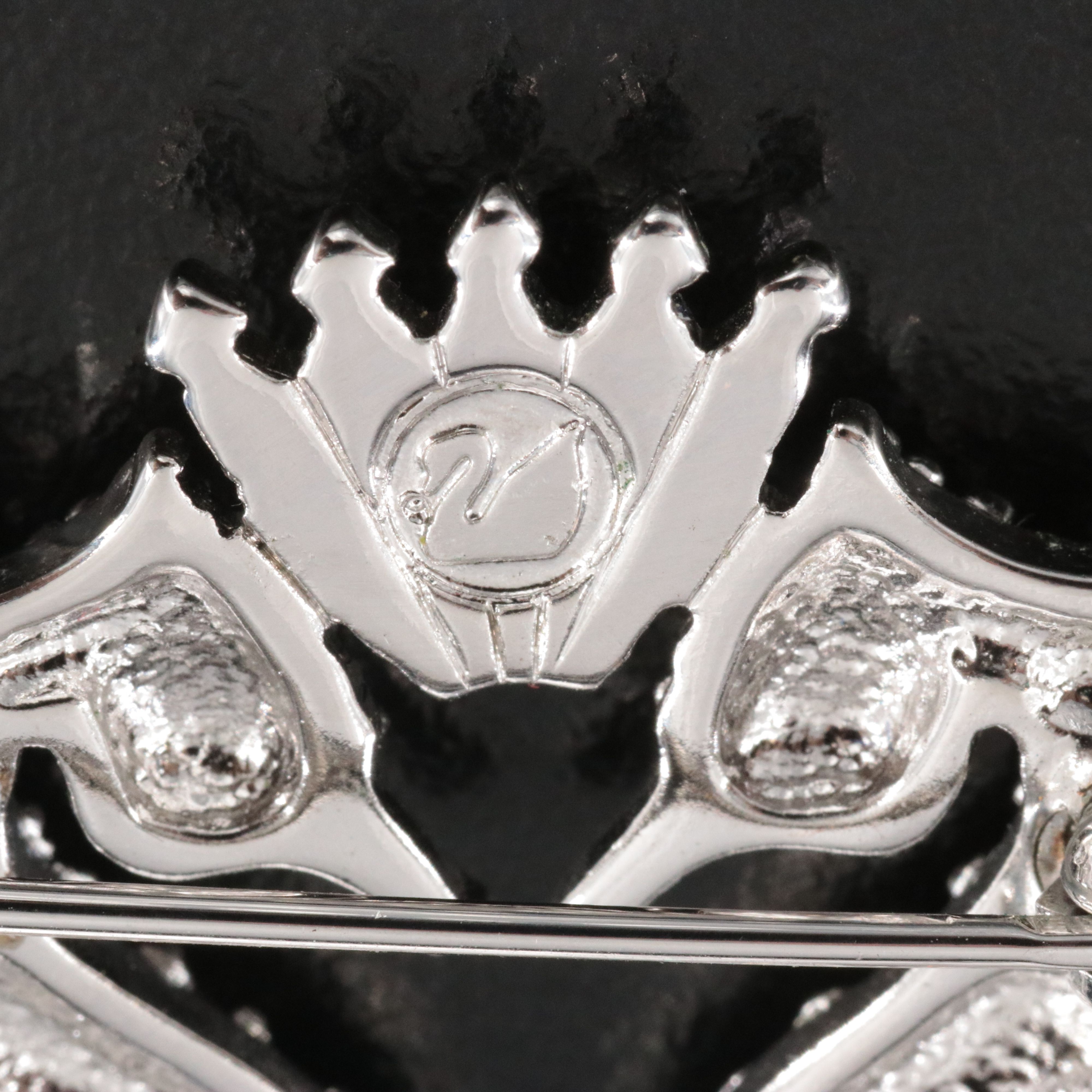 Swarovski Crowned Double Seahorse Crystal Brooch