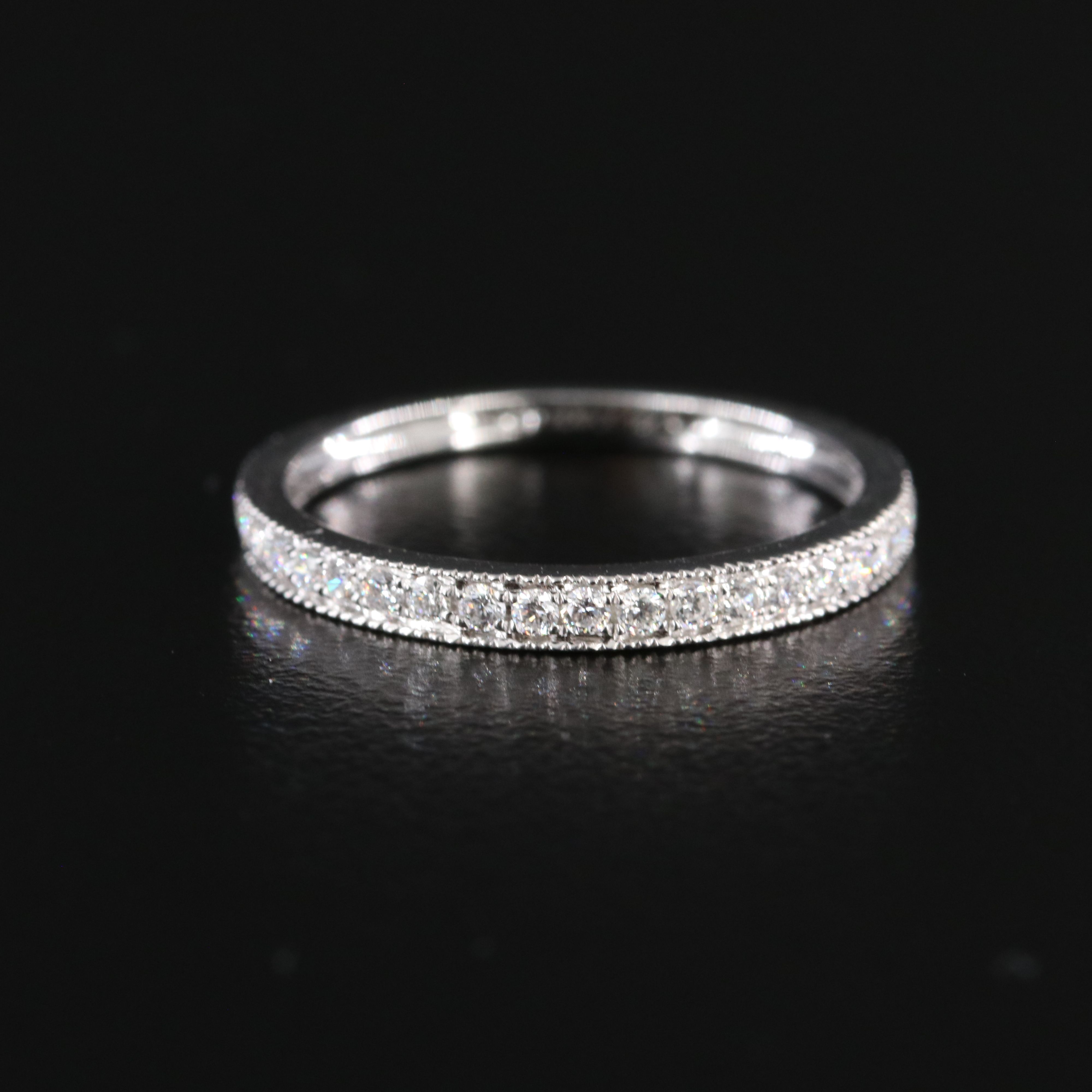 18K 0.30 CTW Diamond Band