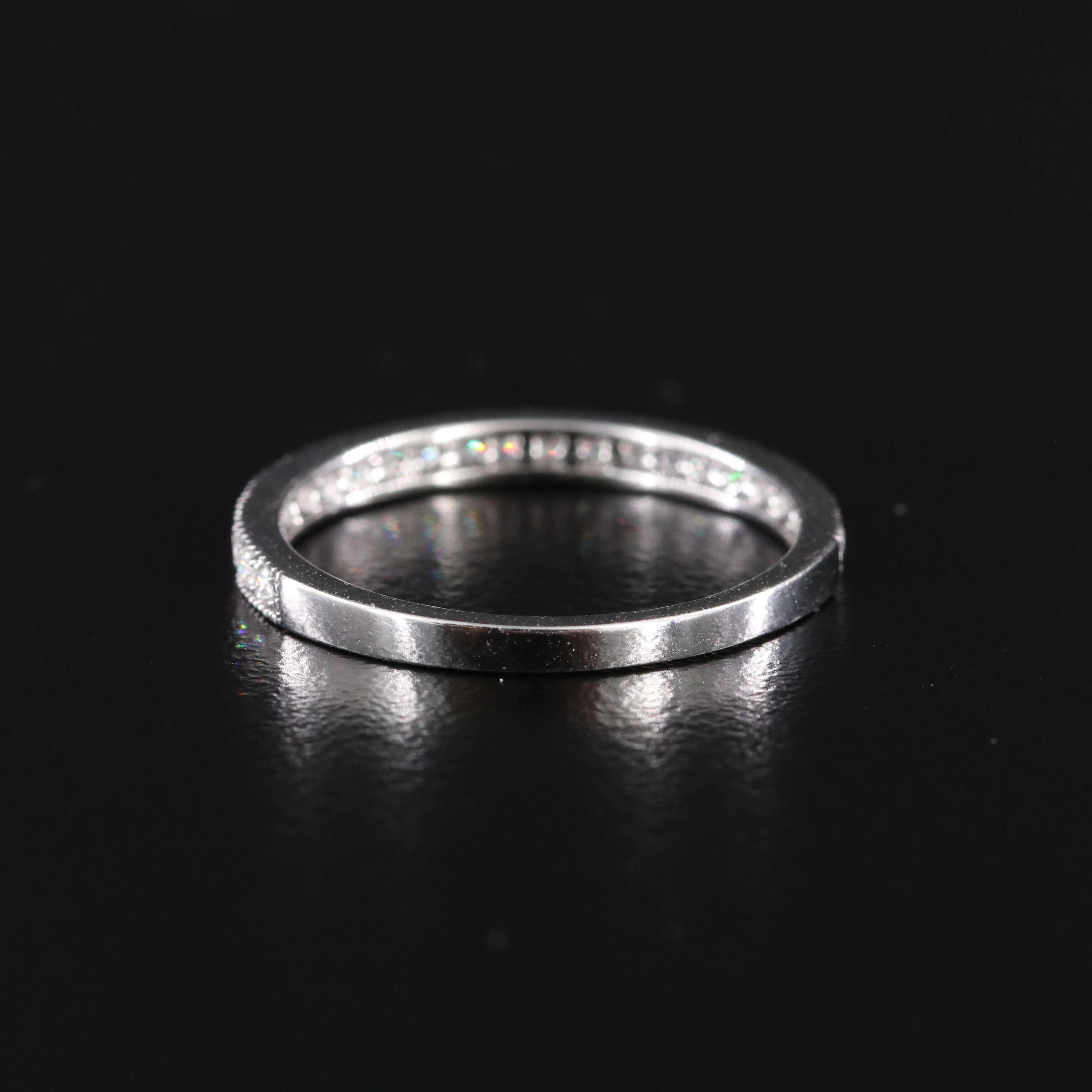 18K 0.30 CTW Diamond Band