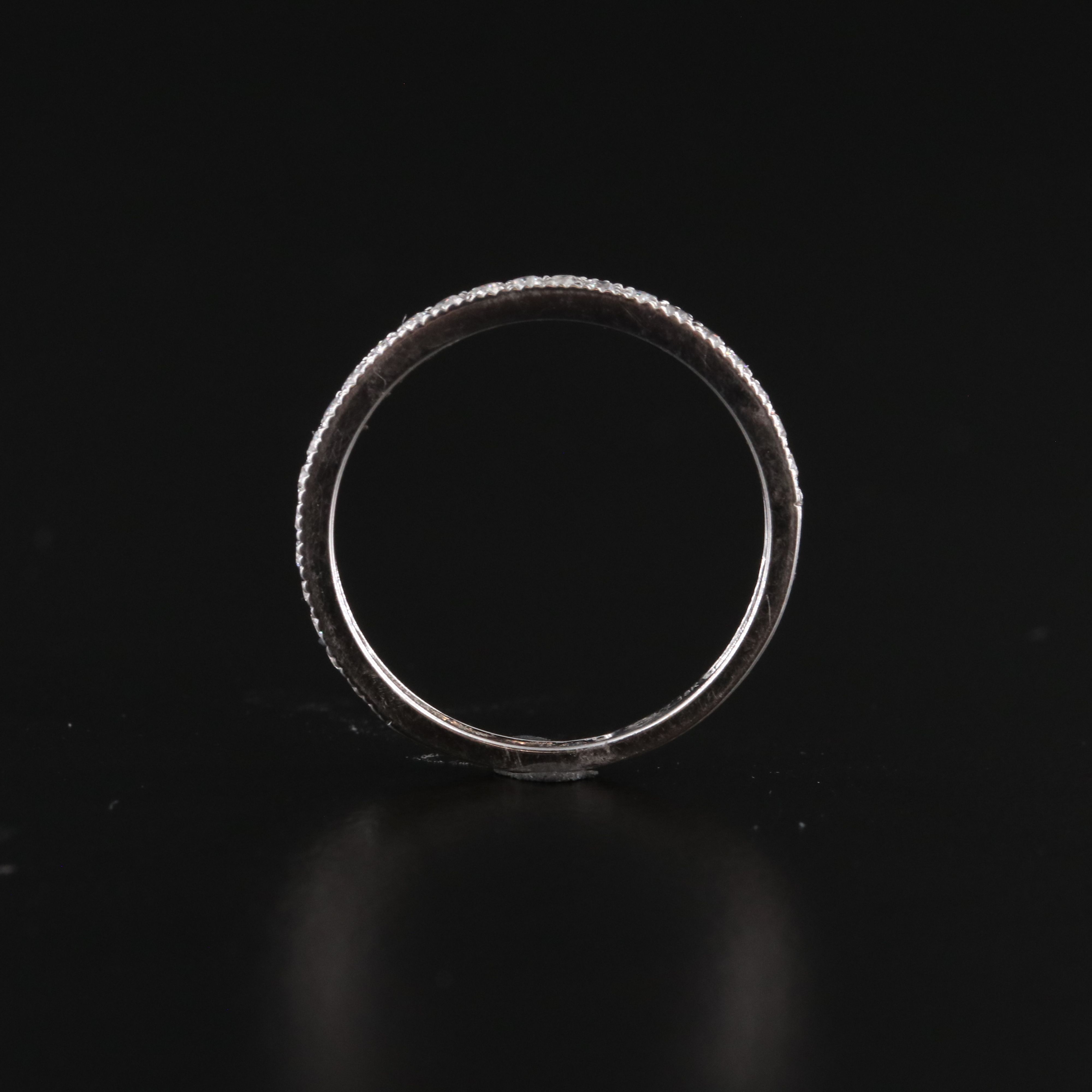 18K 0.30 CTW Diamond Band