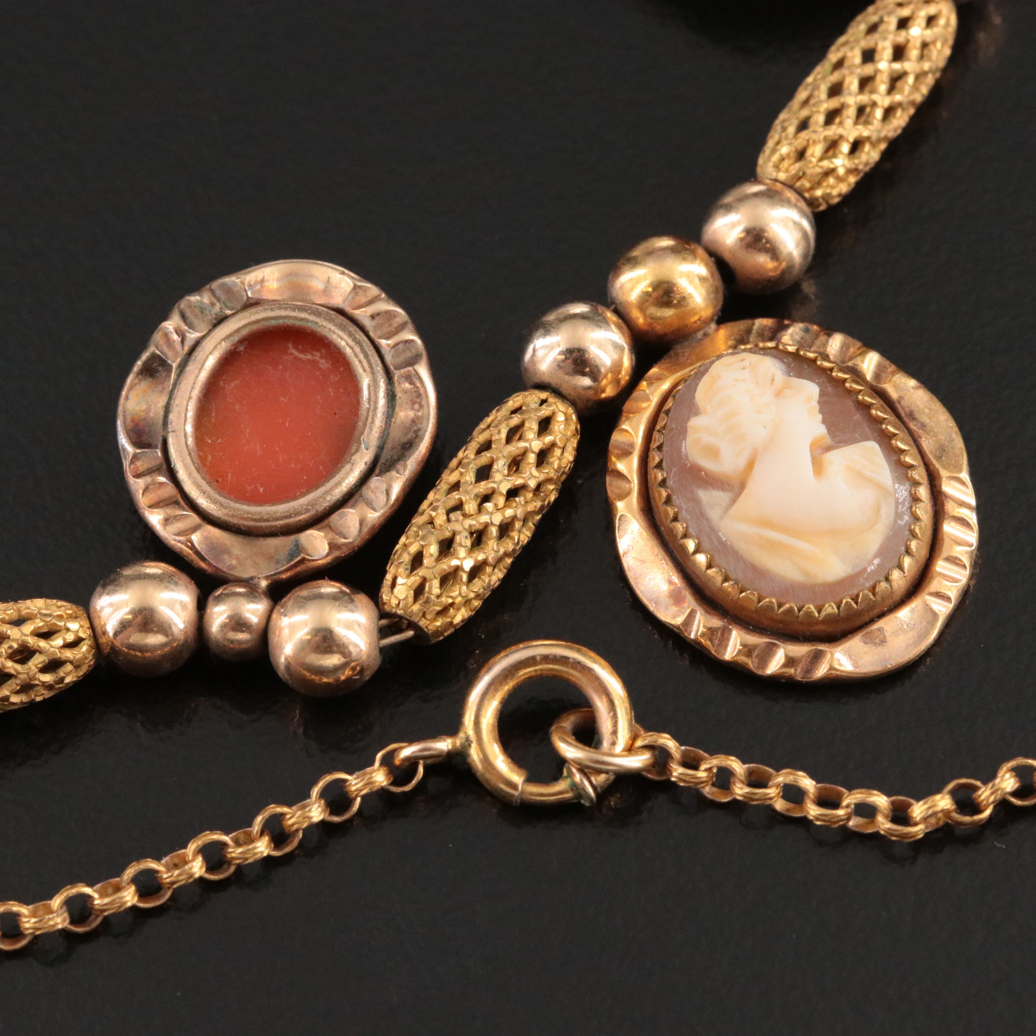 Vintage Shell Cameo Necklace