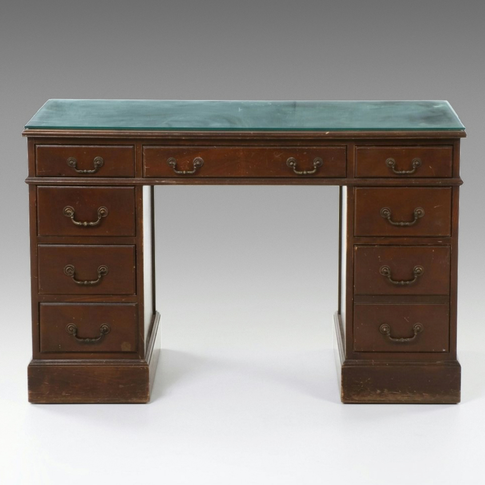 Taylor Made Jamestown Table Company Pedestal Desk, Circa 1950