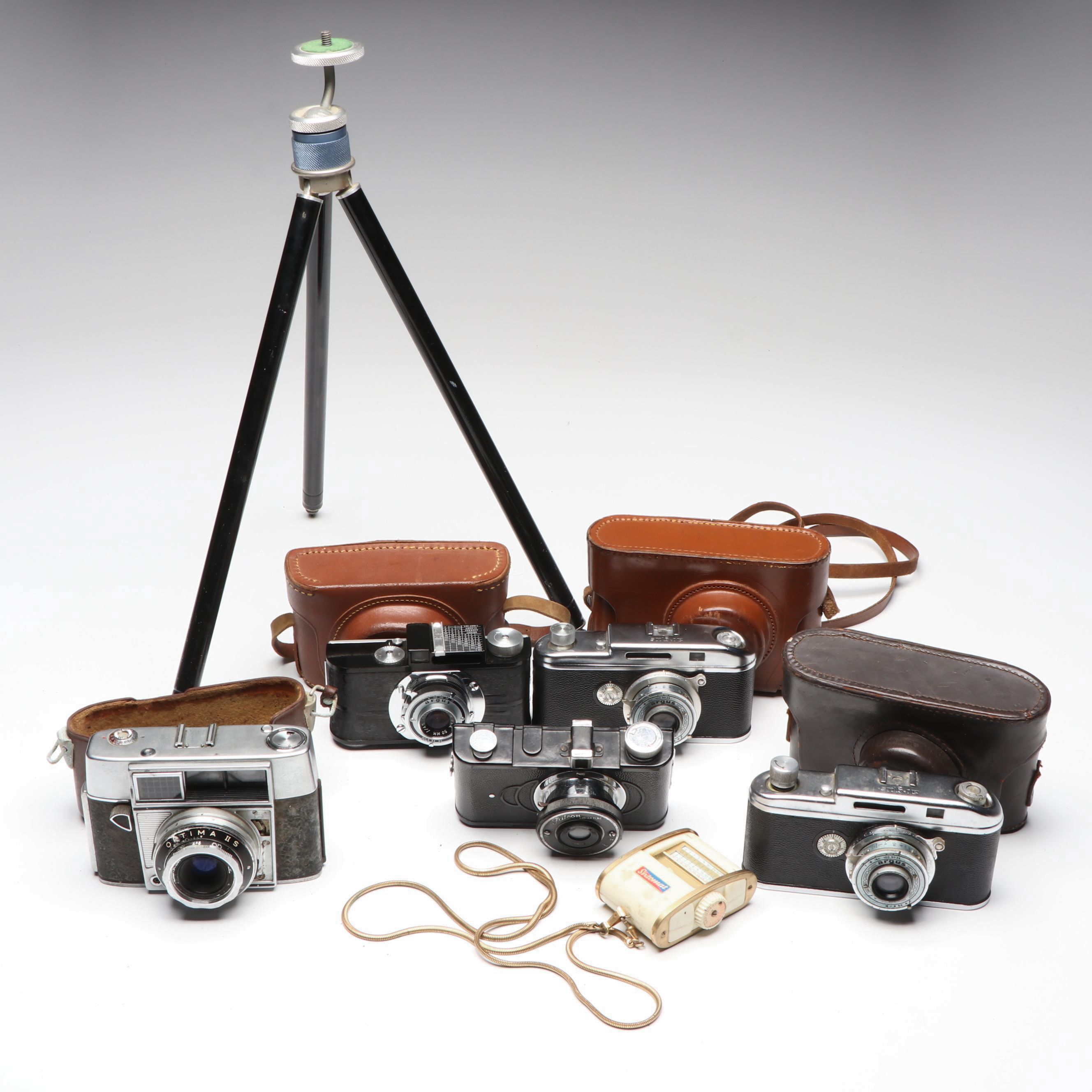 Argus A3, Utility Mfg. Falcon Mini and More Film Cameras, Early to Mid-20th C.