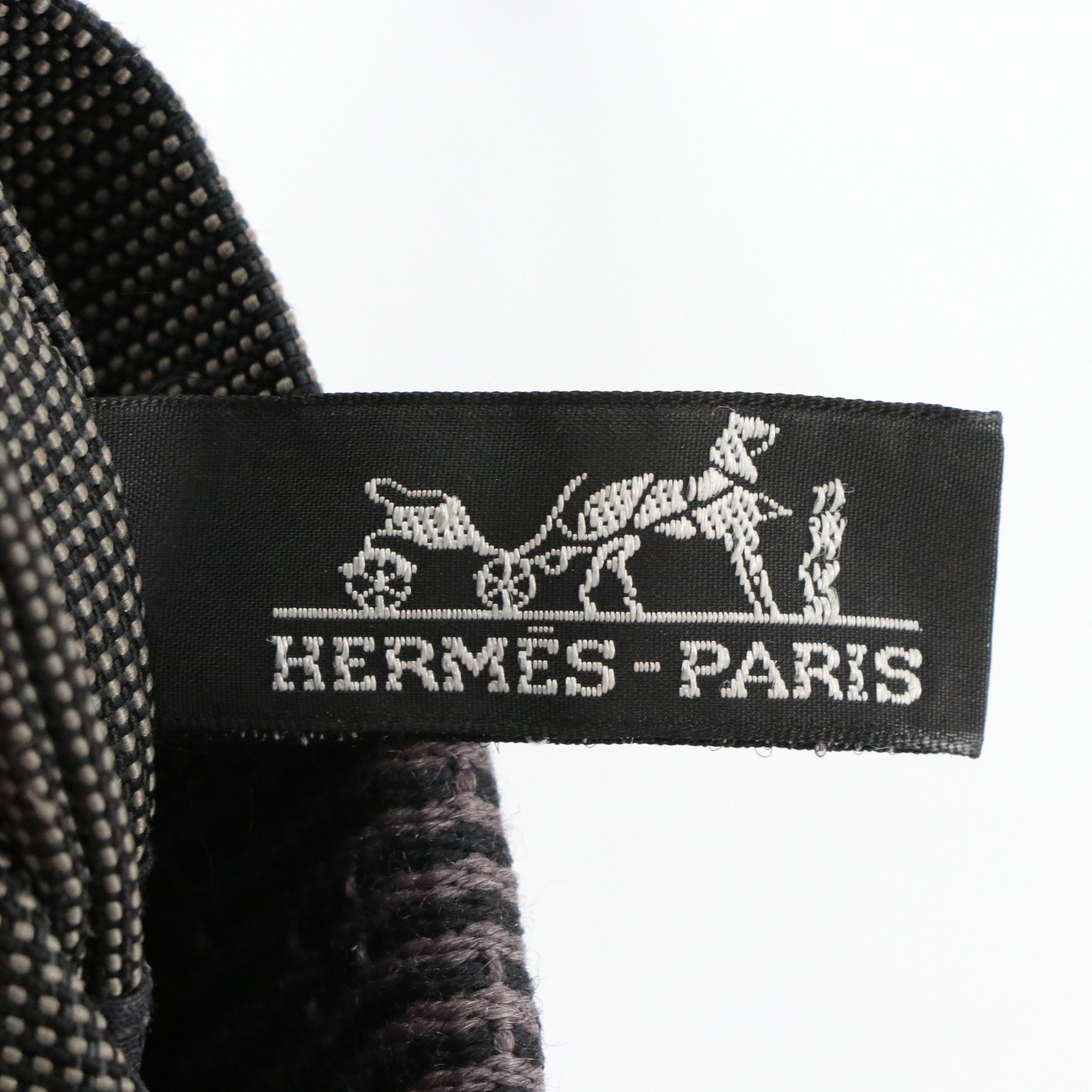 Hermès Herline Pochette Crossbody Bag in Grey Canvas