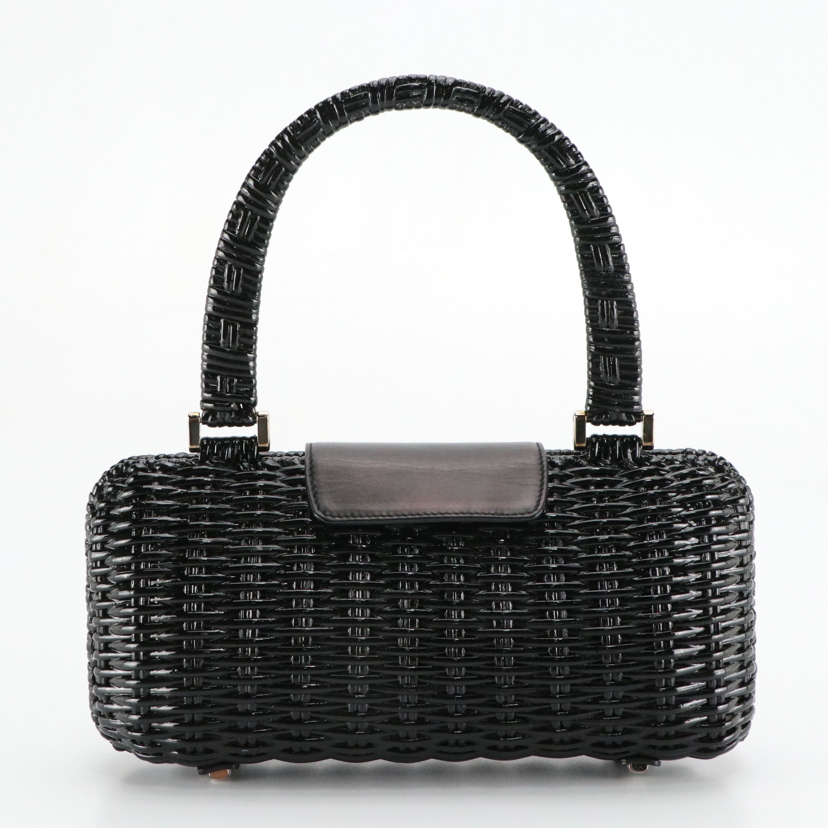 Salvatore Ferragamo Clamshell Handbag in Shiny Black Wicker and Calfskin