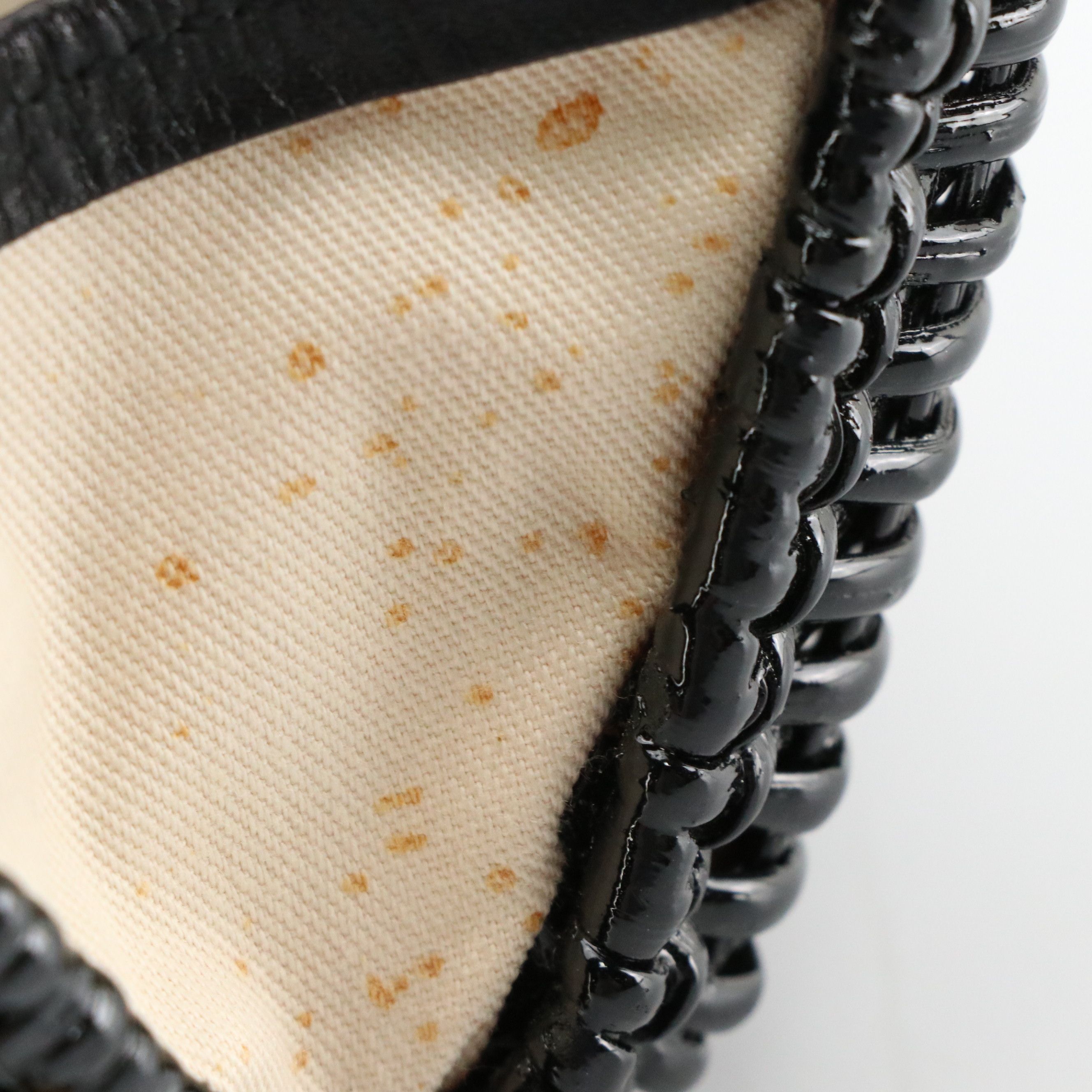 Salvatore Ferragamo Clamshell Handbag in Shiny Black Wicker and Calfskin