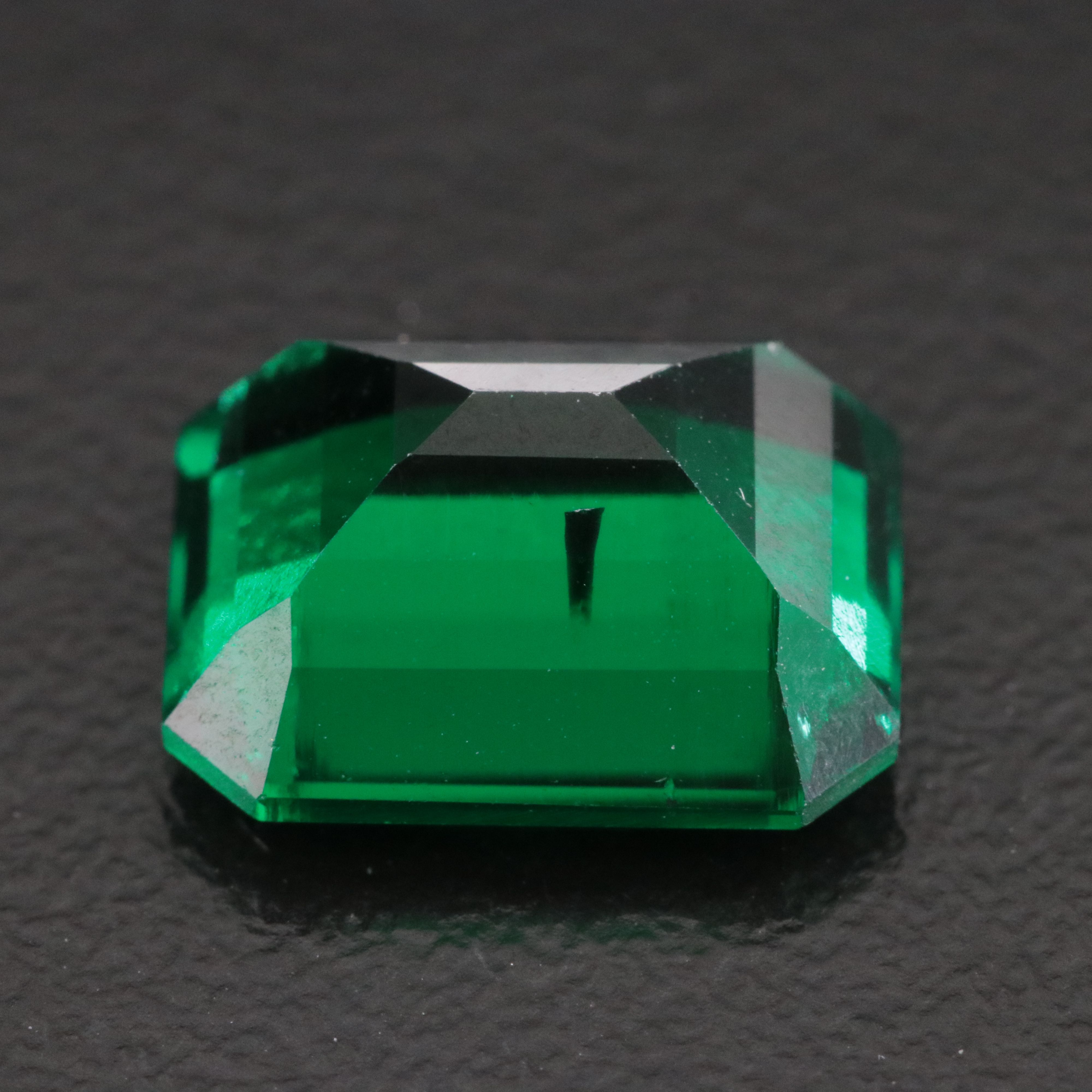 Loose 3.86 CT Lab Grown Emerald