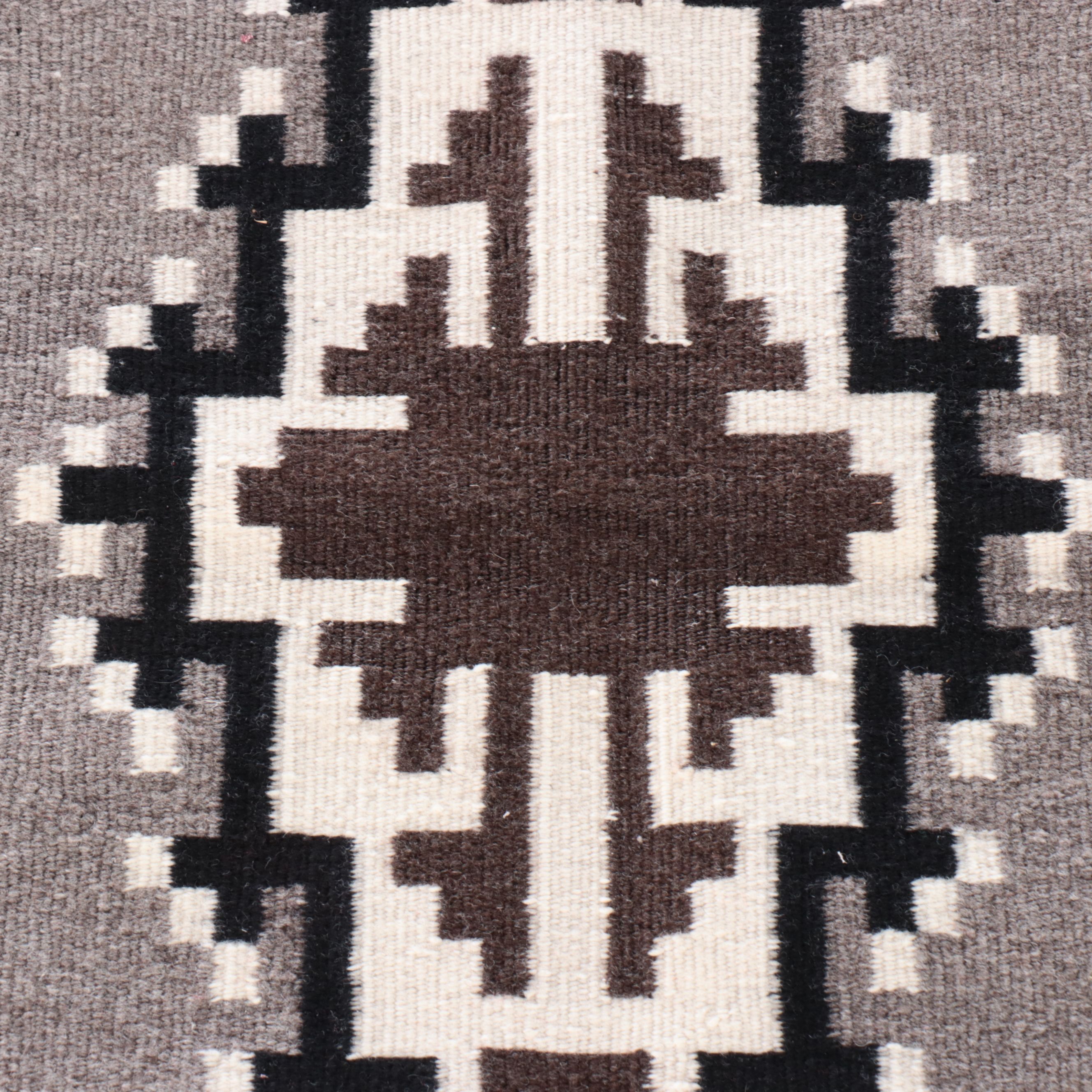 1'10 x 2'9 Handwoven Navajo Two Gray Hills Style Wool Rug