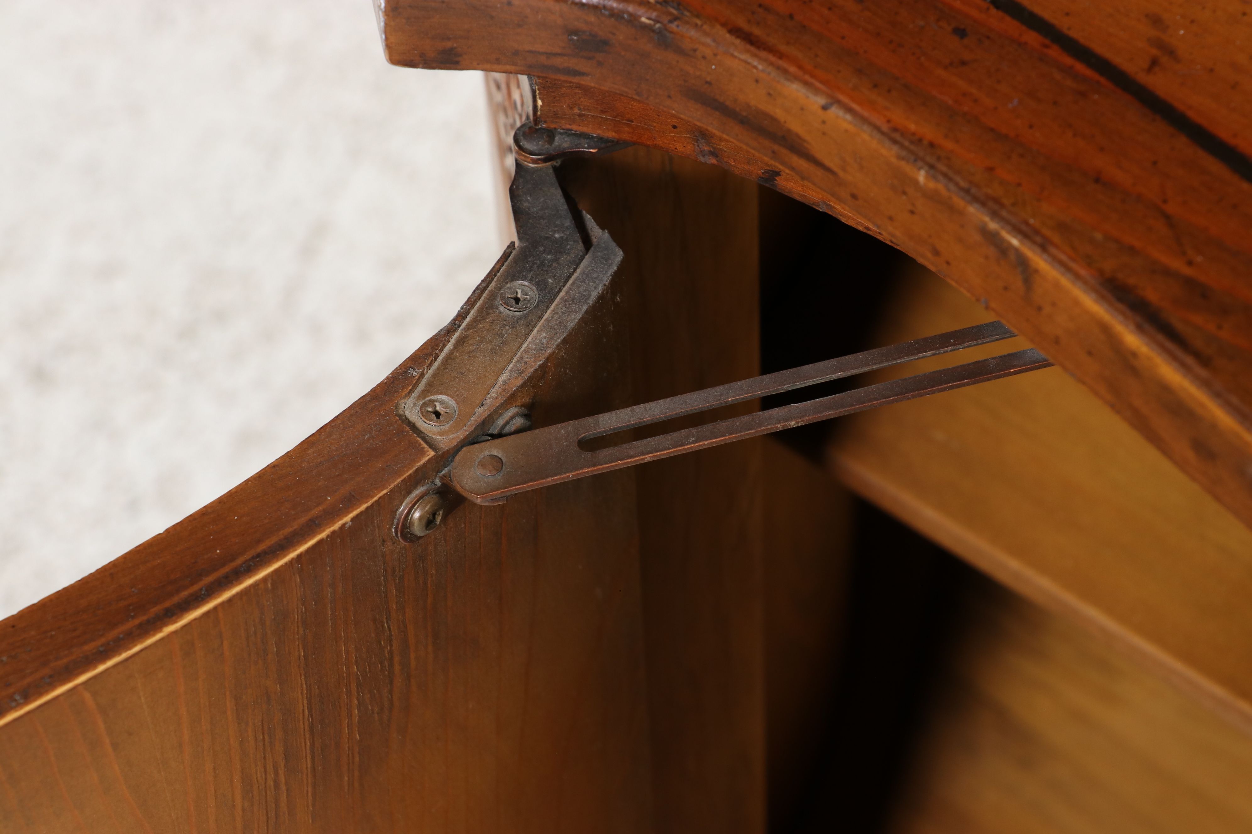 Heritage Furniture Louis XV Style Carved Pecan Sideboard