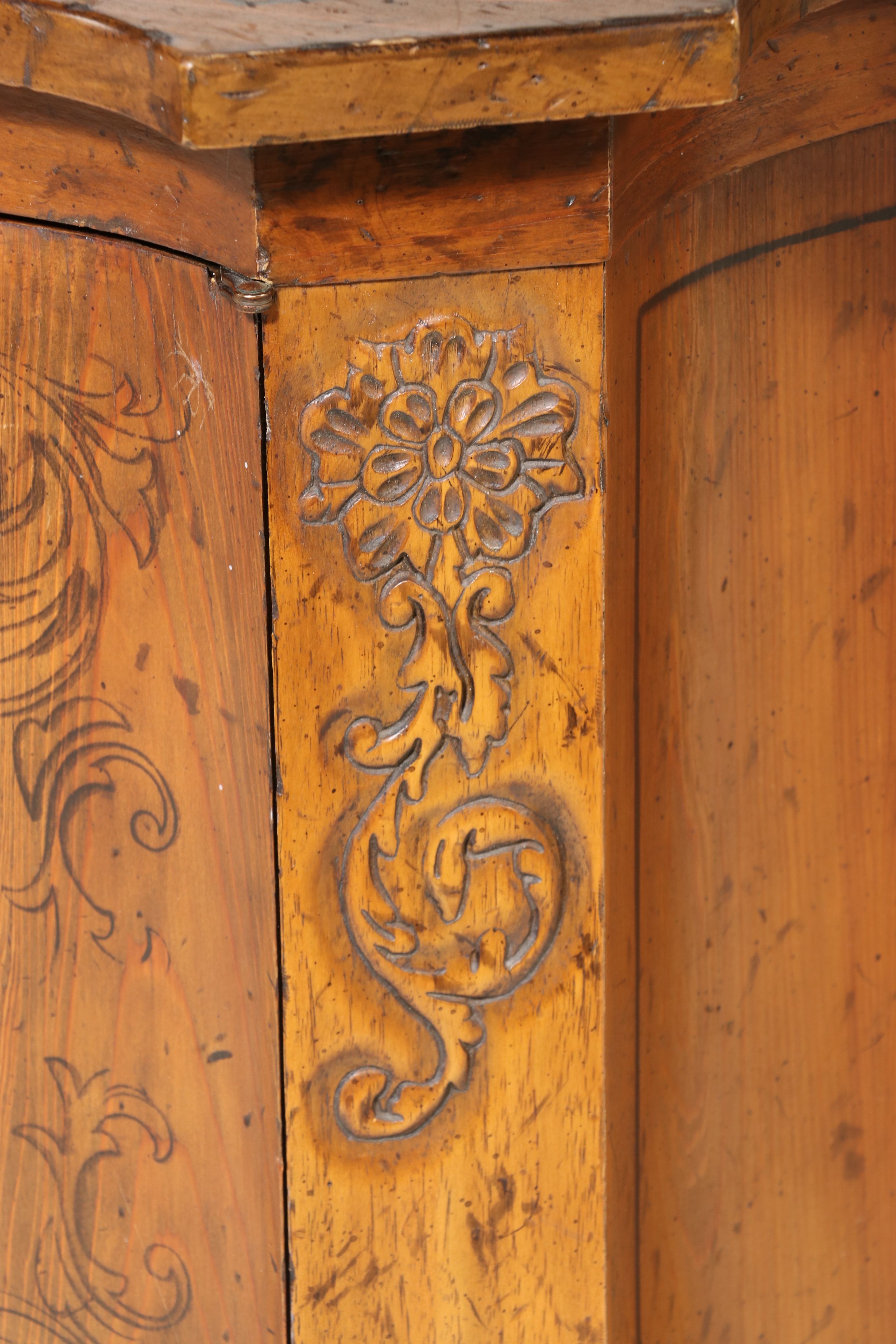 Heritage Furniture Louis XV Style Carved Pecan Sideboard