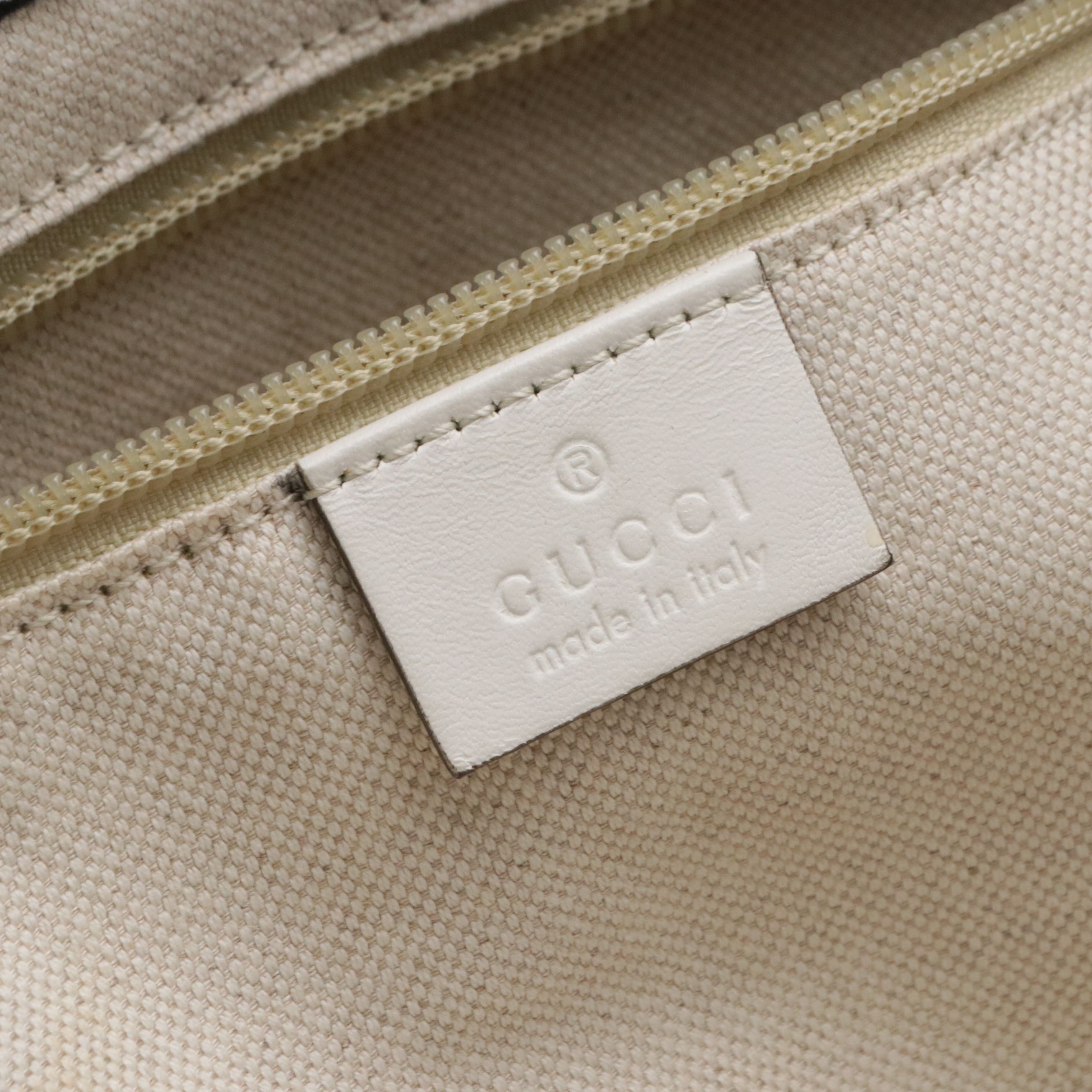 Gucci Tote Bag in Heartbeat Print Canvas with White Leather Trim