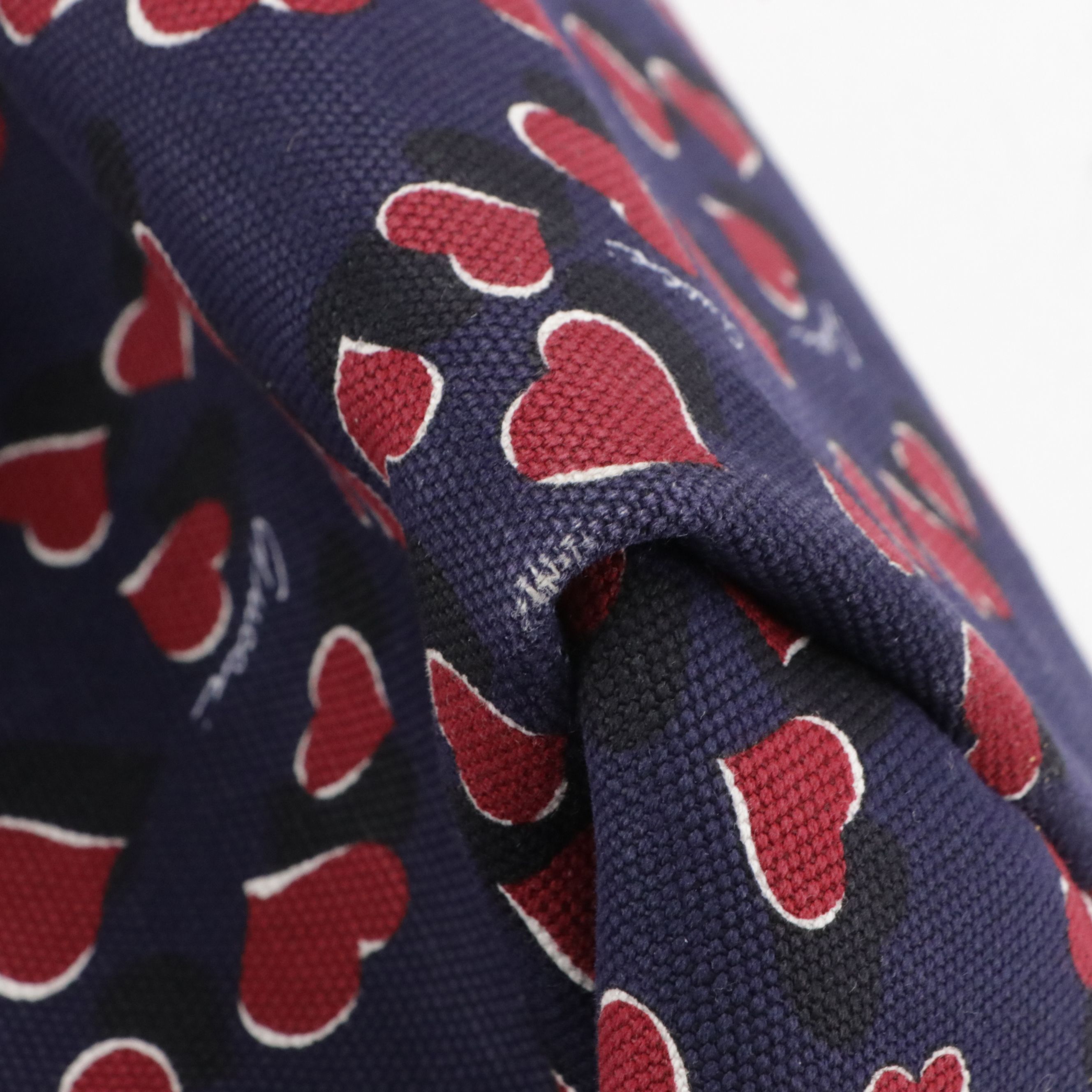 Gucci Tote Bag in Heartbeat Print Canvas with White Leather Trim