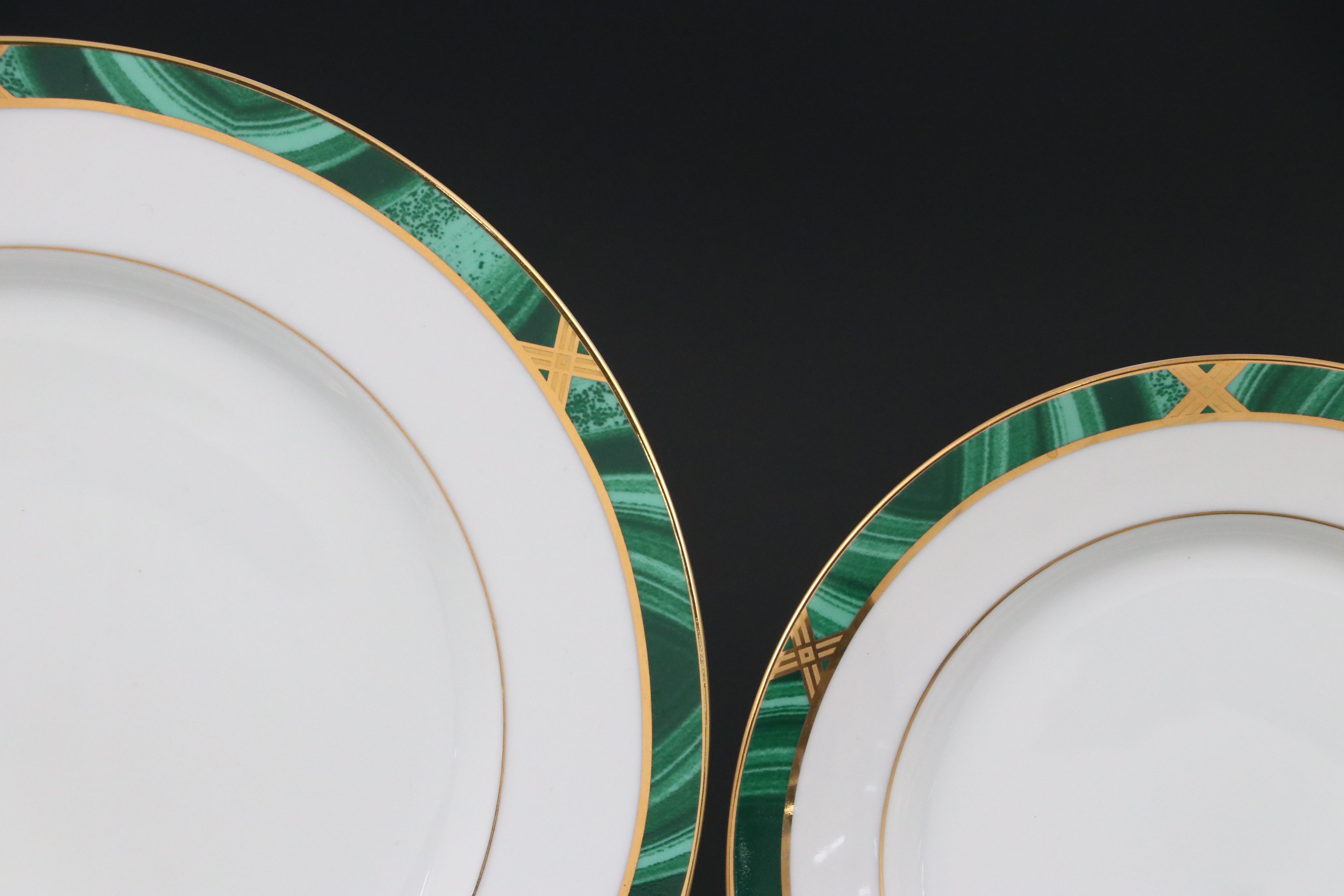 Fitz & Floyd "Greenwich" Gilt Porcelain Dinnerware, 1990s