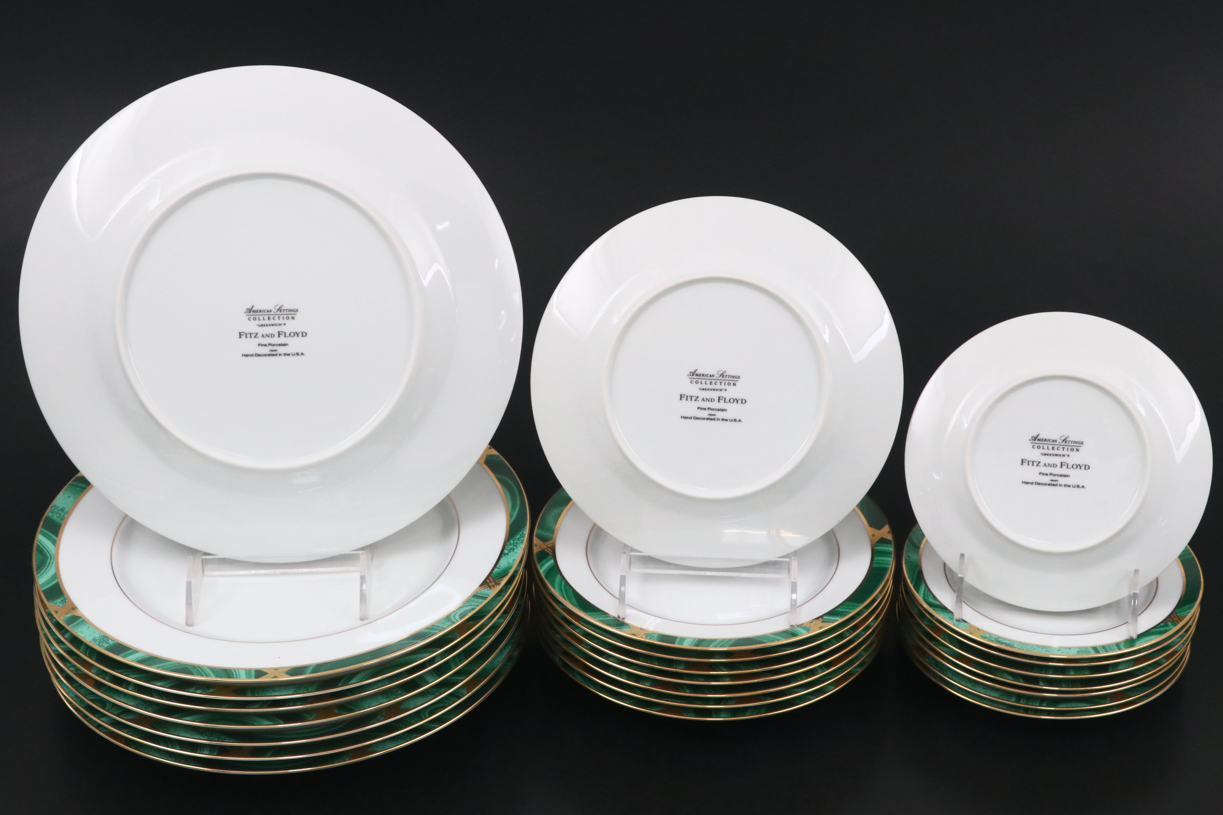 Fitz & Floyd "Greenwich" Gilt Porcelain Dinnerware, 1990s