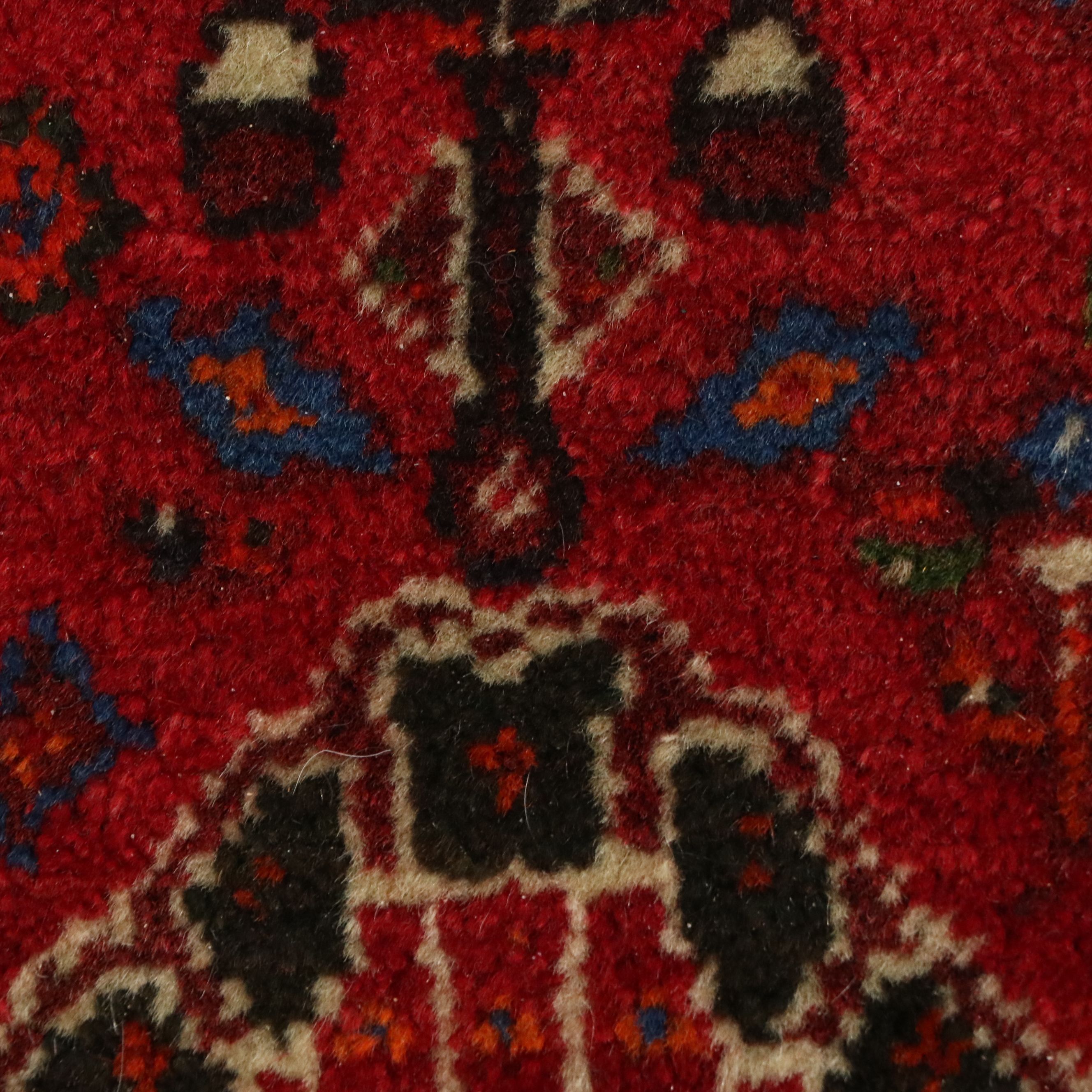 3'9 x 5'6 Hand-Knotted Persian Qashqai Area Rug