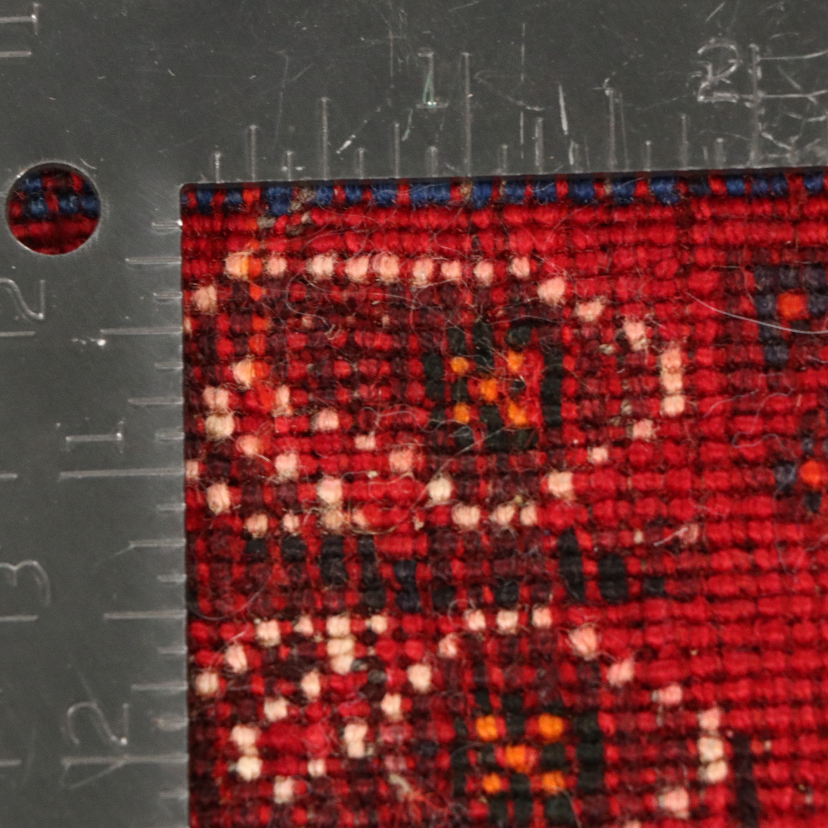 3'9 x 5'6 Hand-Knotted Persian Qashqai Area Rug