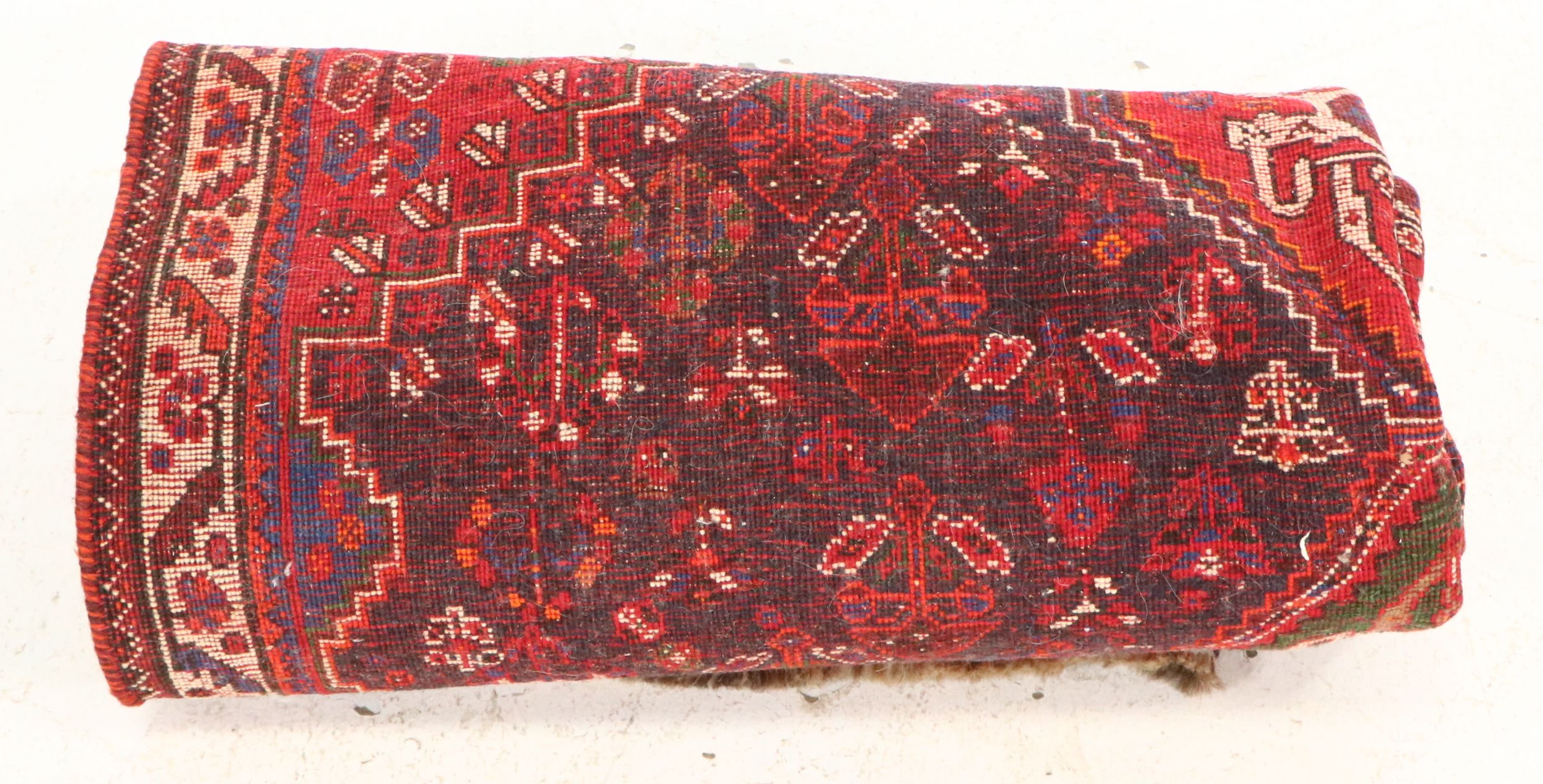 3'9 x 5'6 Hand-Knotted Persian Qashqai Area Rug