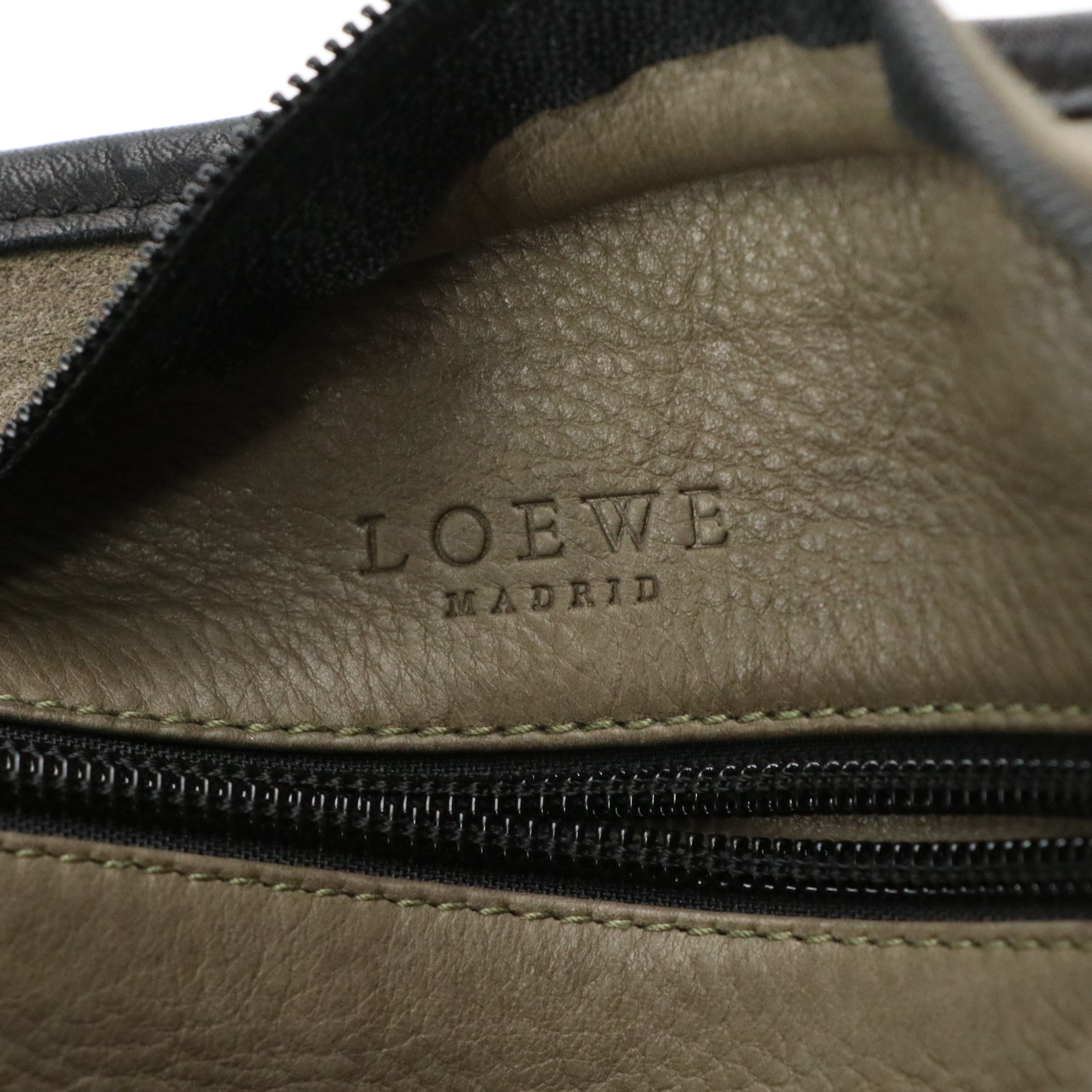 Loewe Amazona 28 Handbag in Suede and Black Calfskin Leather