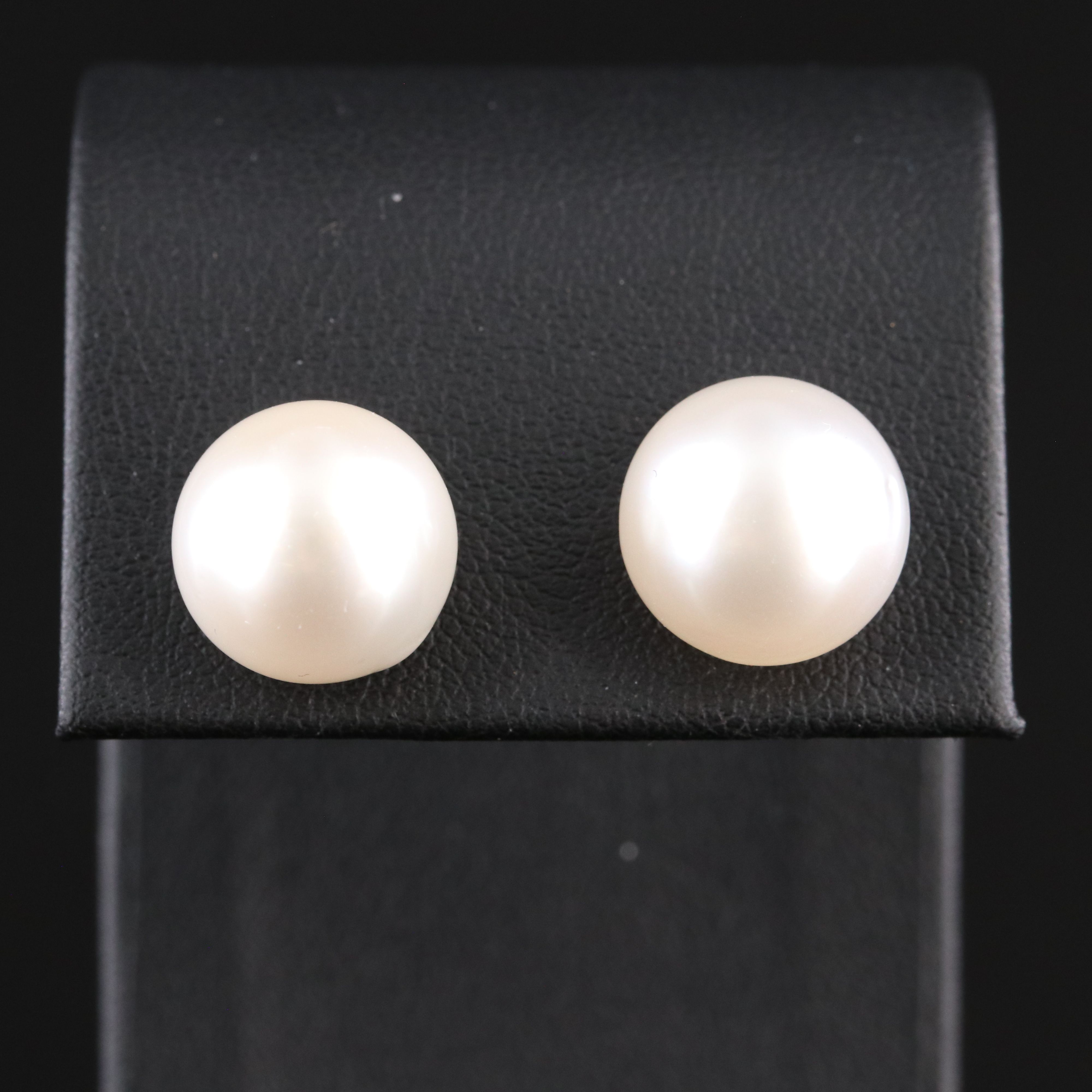 18K Mabé Pearl Stud Earrings