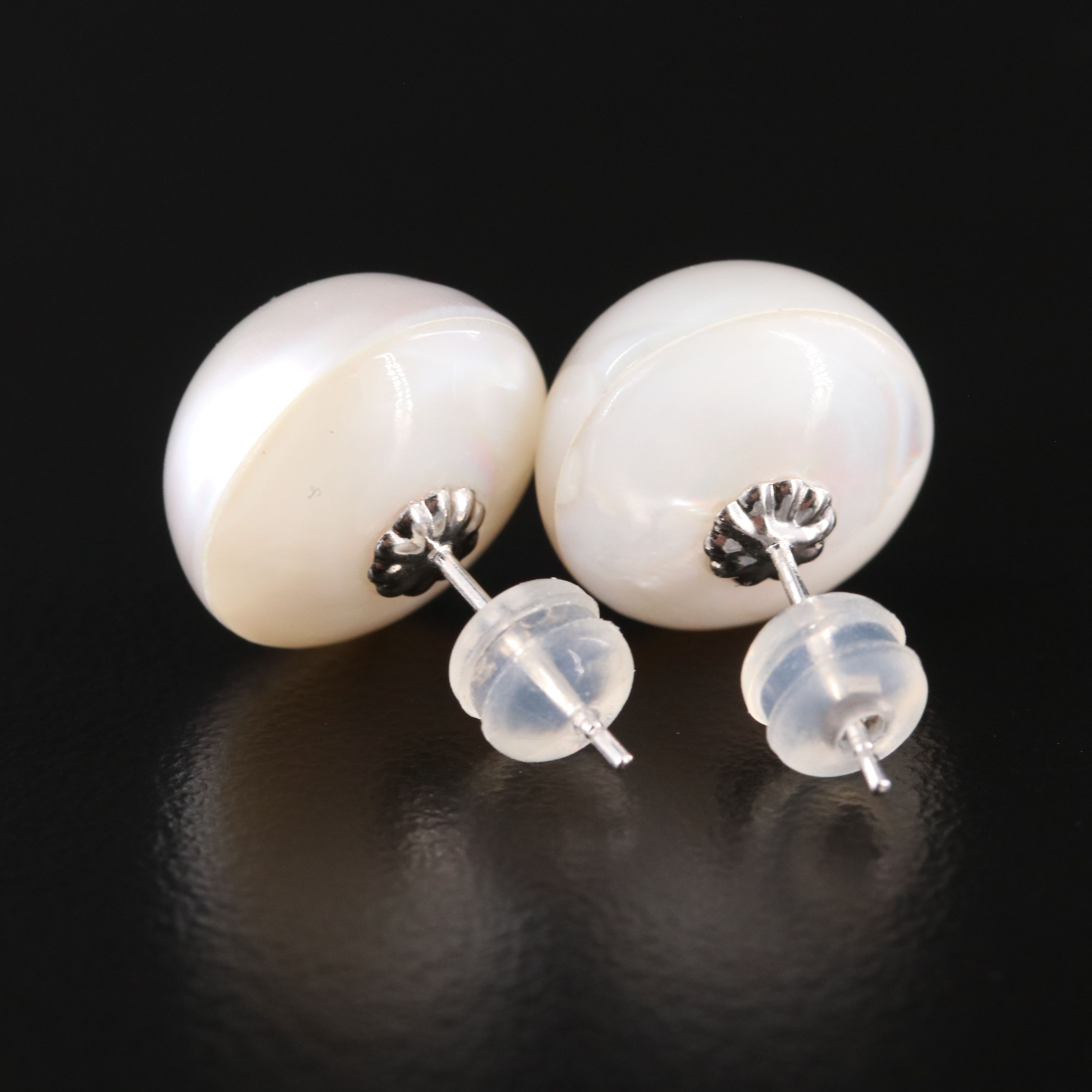 18K Mabé Pearl Stud Earrings