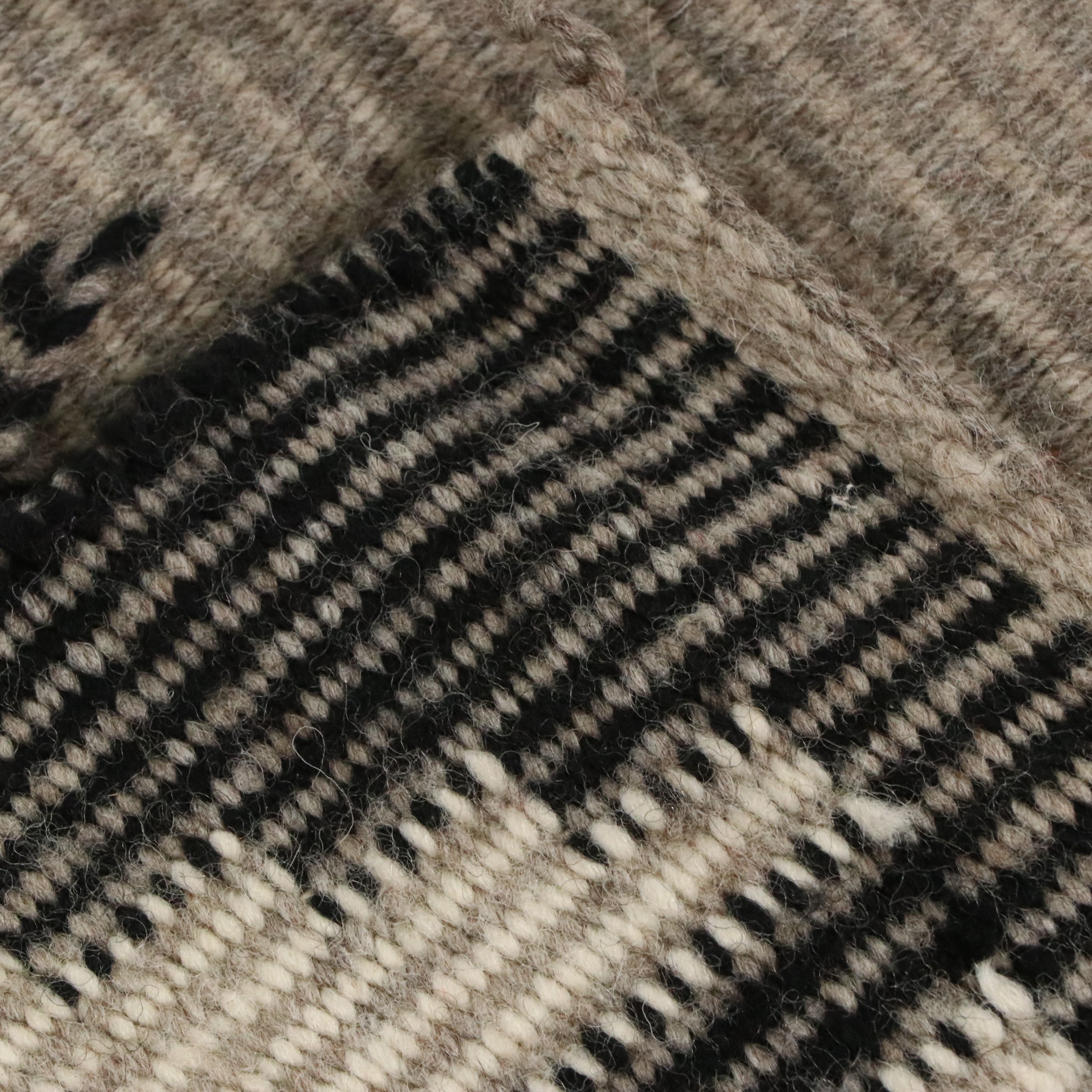 3'7 x 5'1 Handwoven Southwestern Style Area Rug