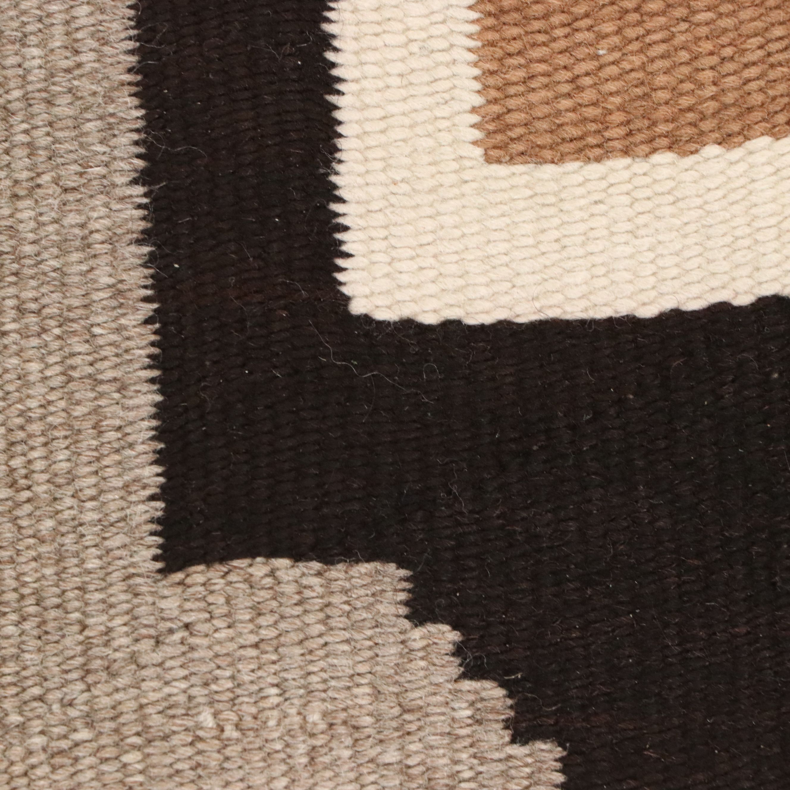 5'7 x 8'11 Handwoven Navajo Eye Dazzler Area Rug