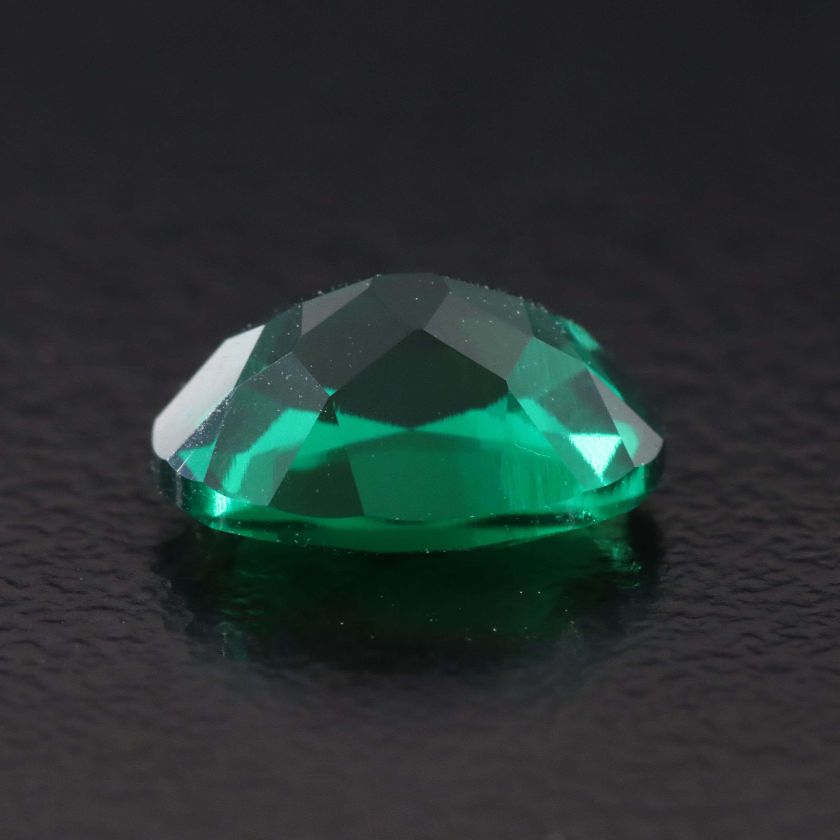 Loose 1.77 CT Lab Grown Emerald