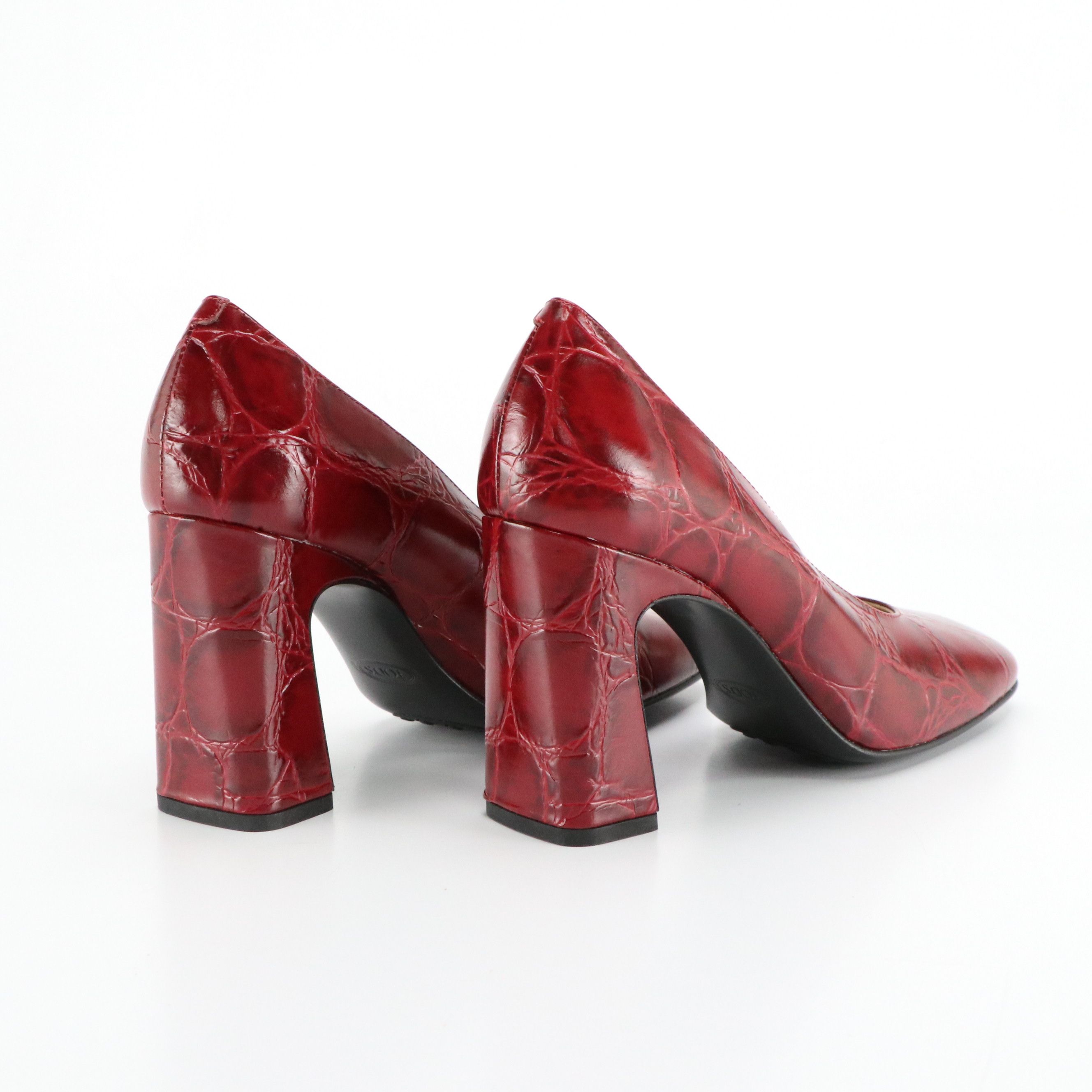 Tod's Pumps in Embossed Leather with Box