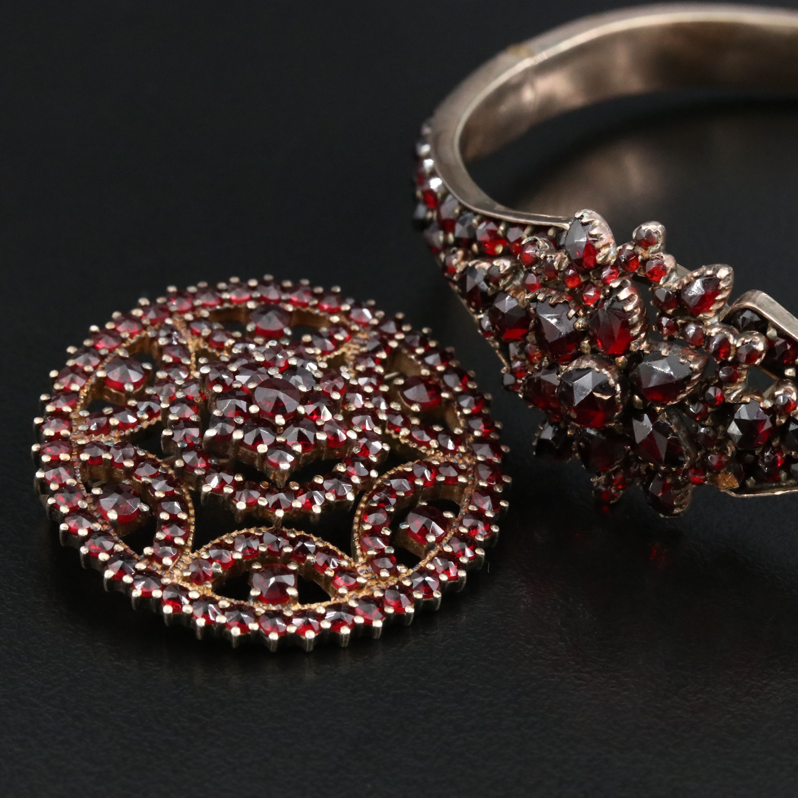 Vintage 850 Silver Garnet Brooch with Bracelet