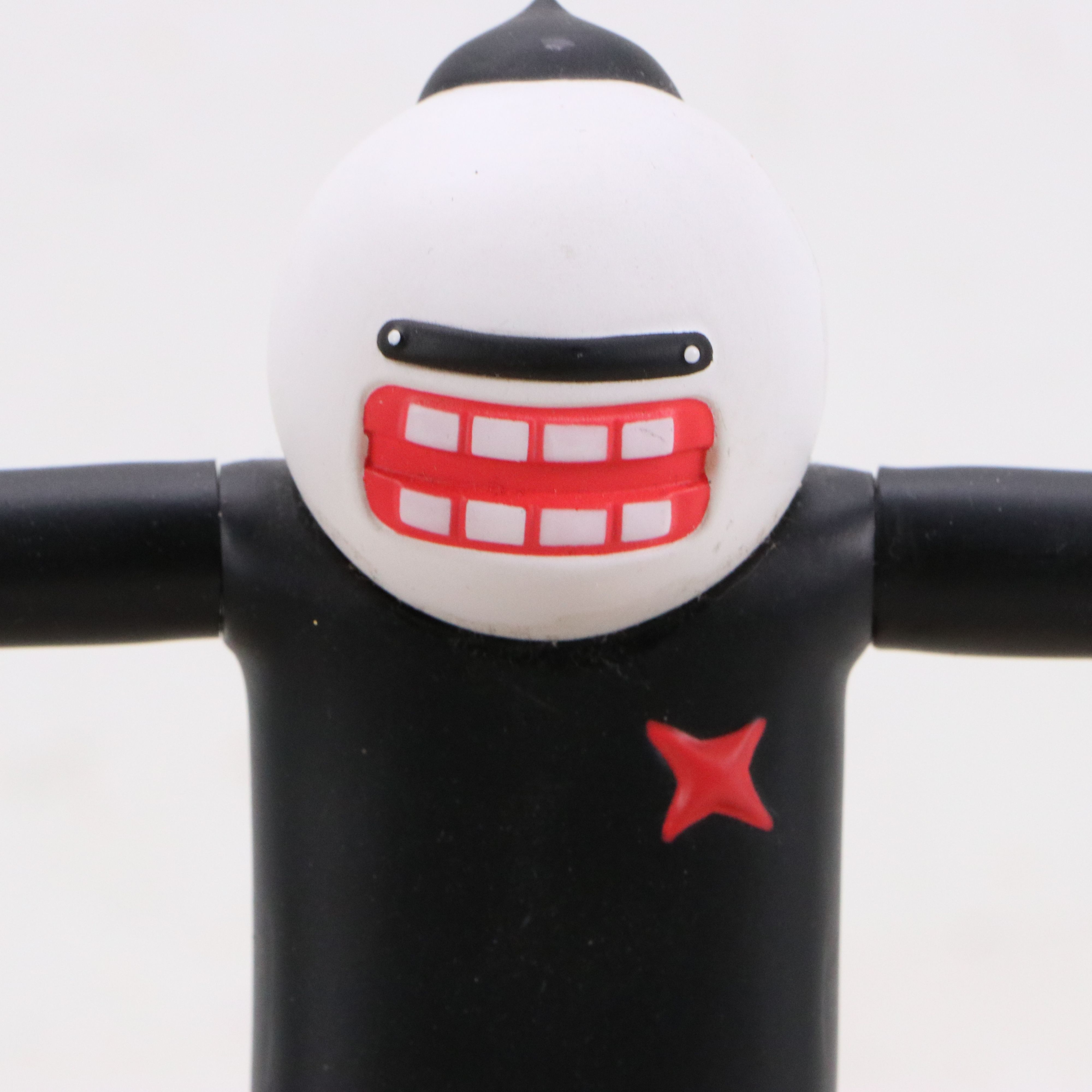 Motomichi Nakamura Collector's Vinyl Figurines "Chaz" and "Daz"