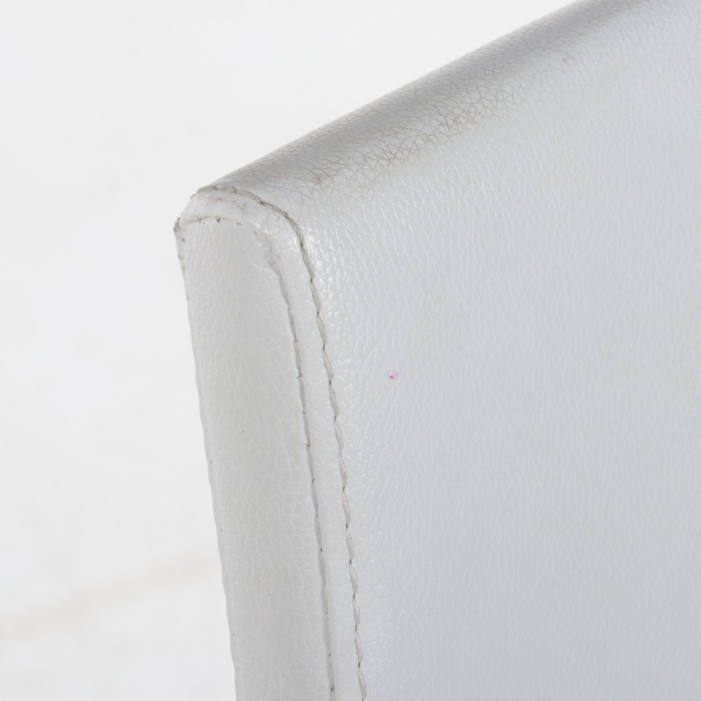 Contemporary Five-Piece Dining Set with Sculptural Infinity-Loop Pedestal Table