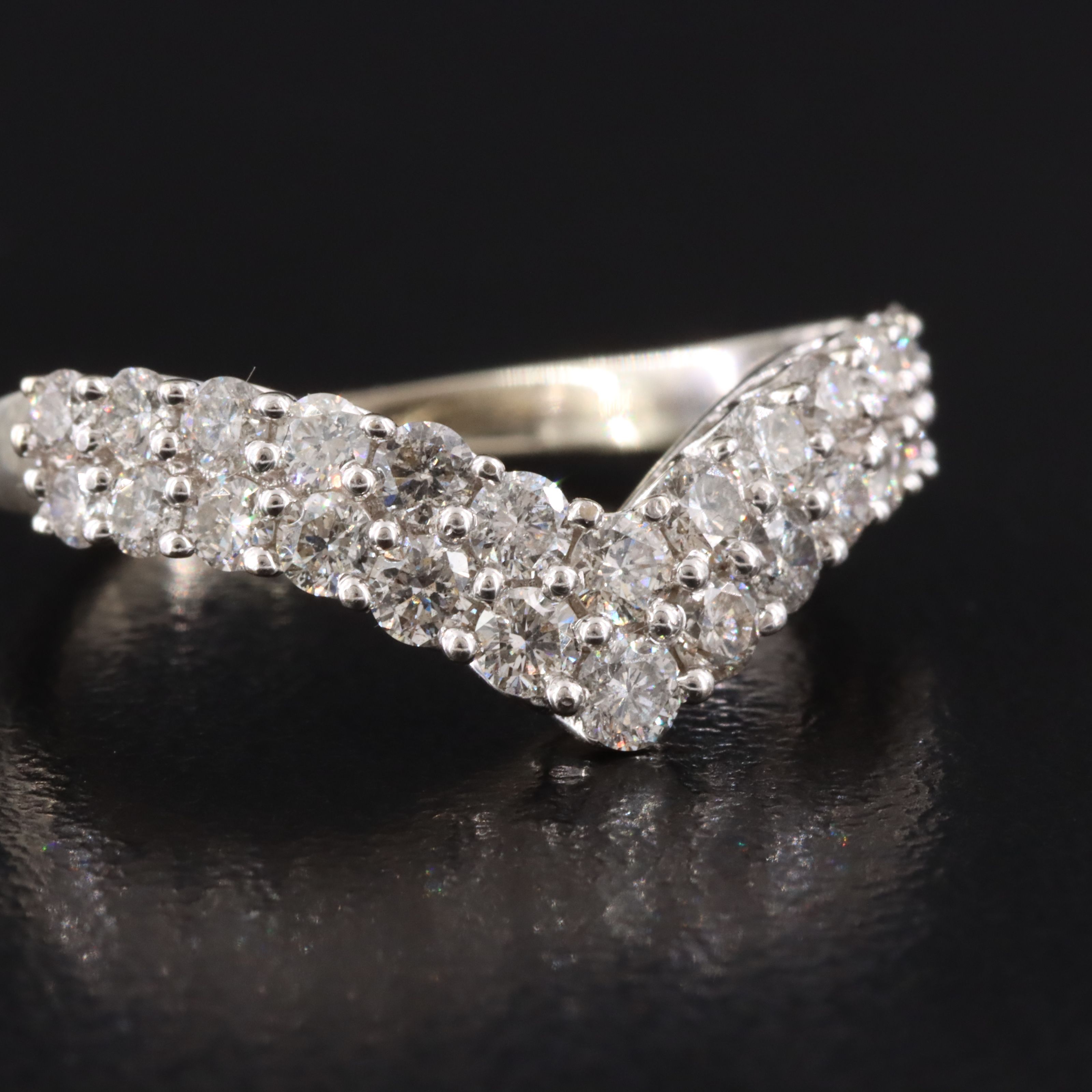14K 1.00 CTW Diamond Chevron Ring
