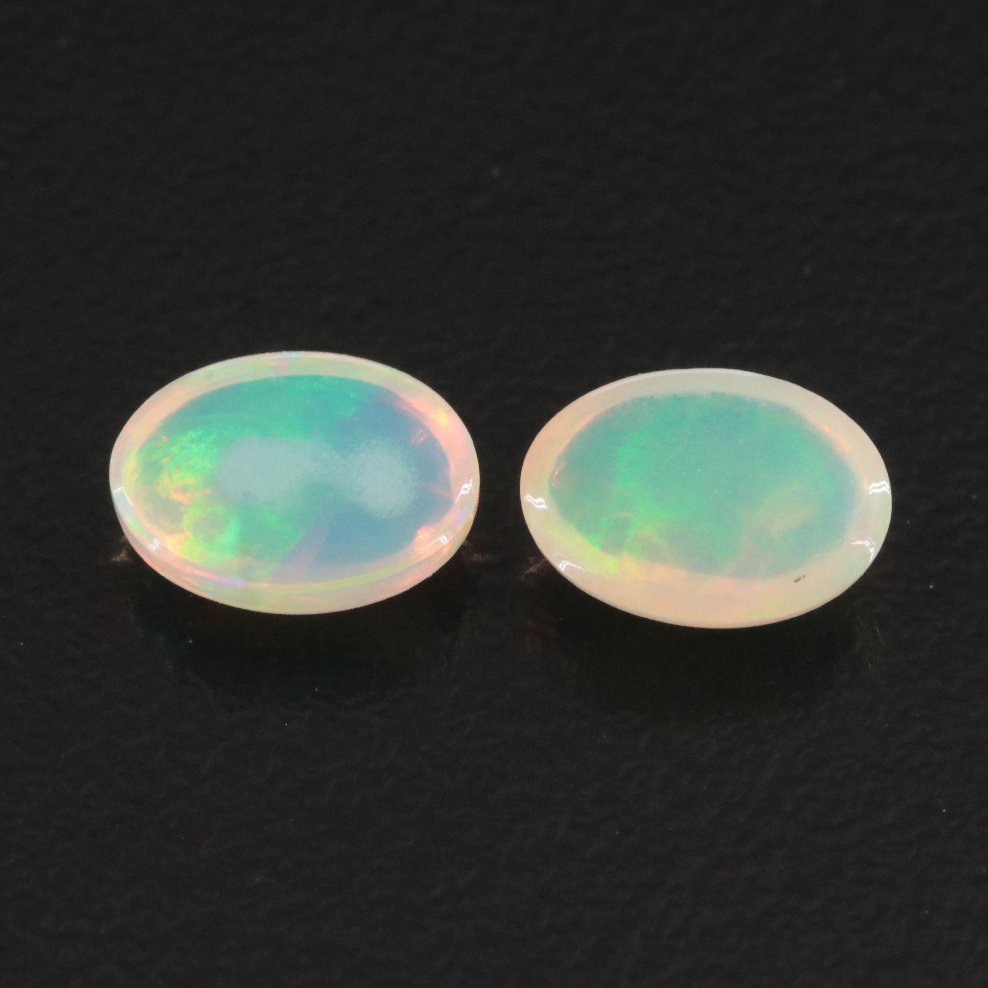 Loose 1.52 CTW Matched Pair of Opals