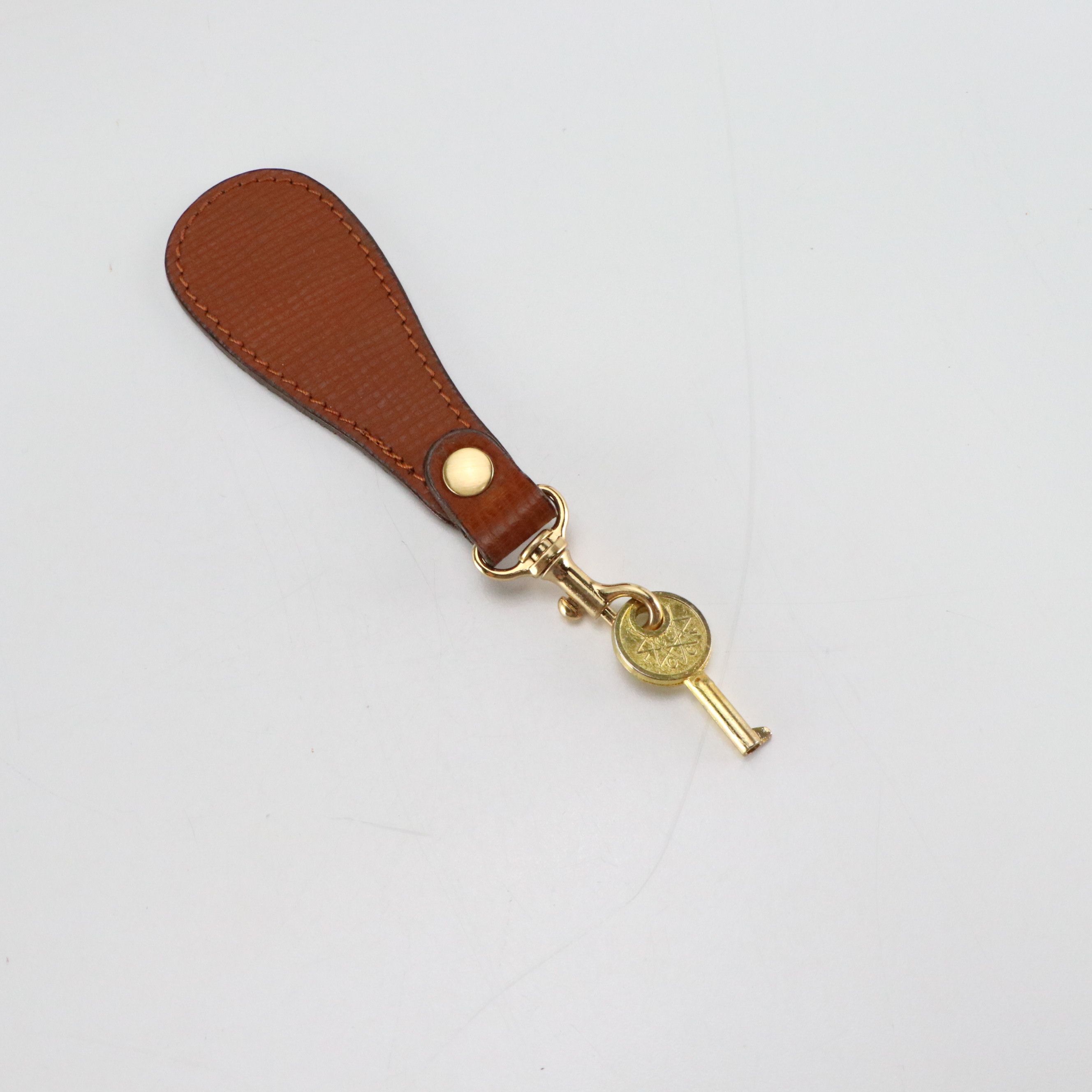 Burberrys Flap Wristlet Clutch in Brown Leather