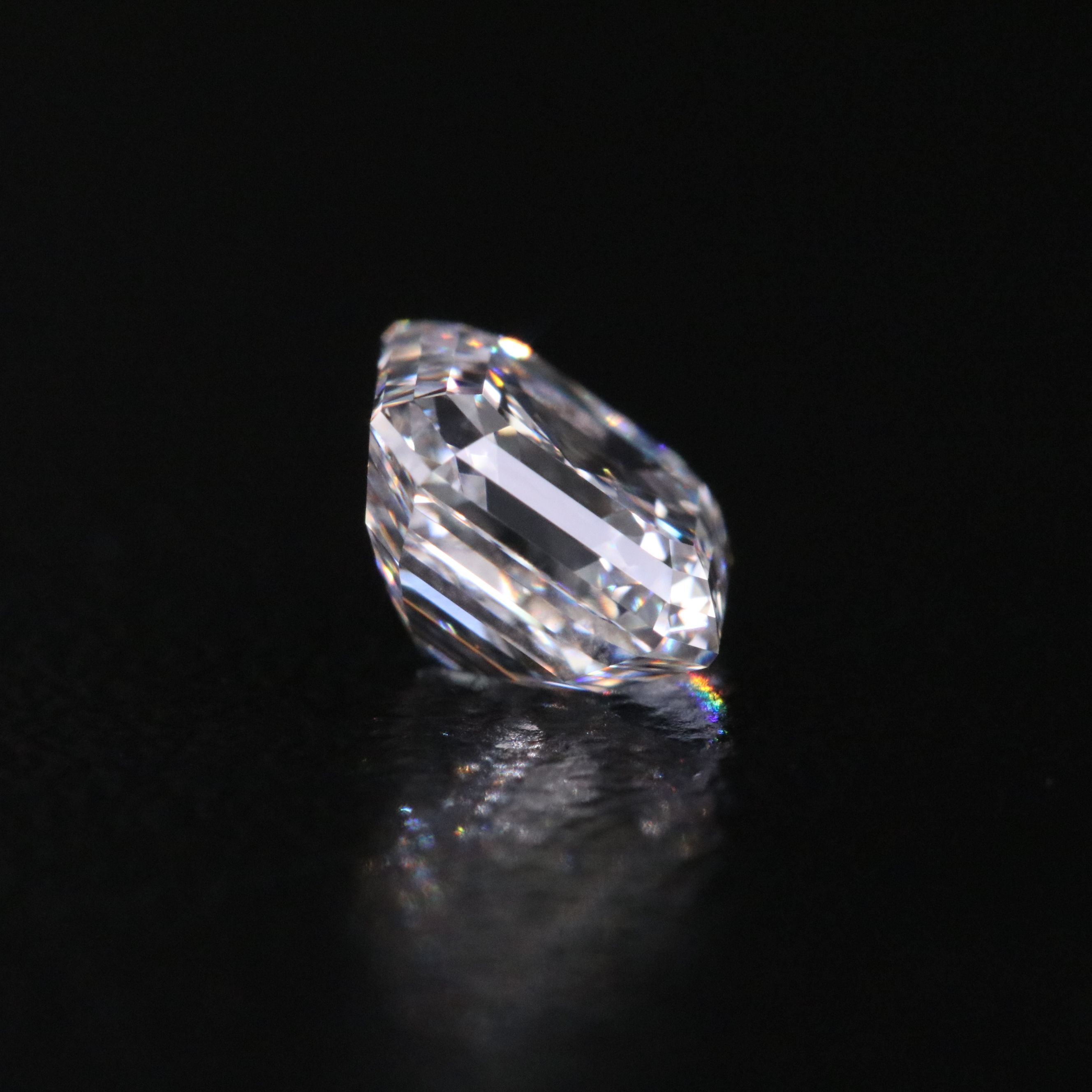 Loose 1.01 CT Lab Grown Diamond with IGI Report