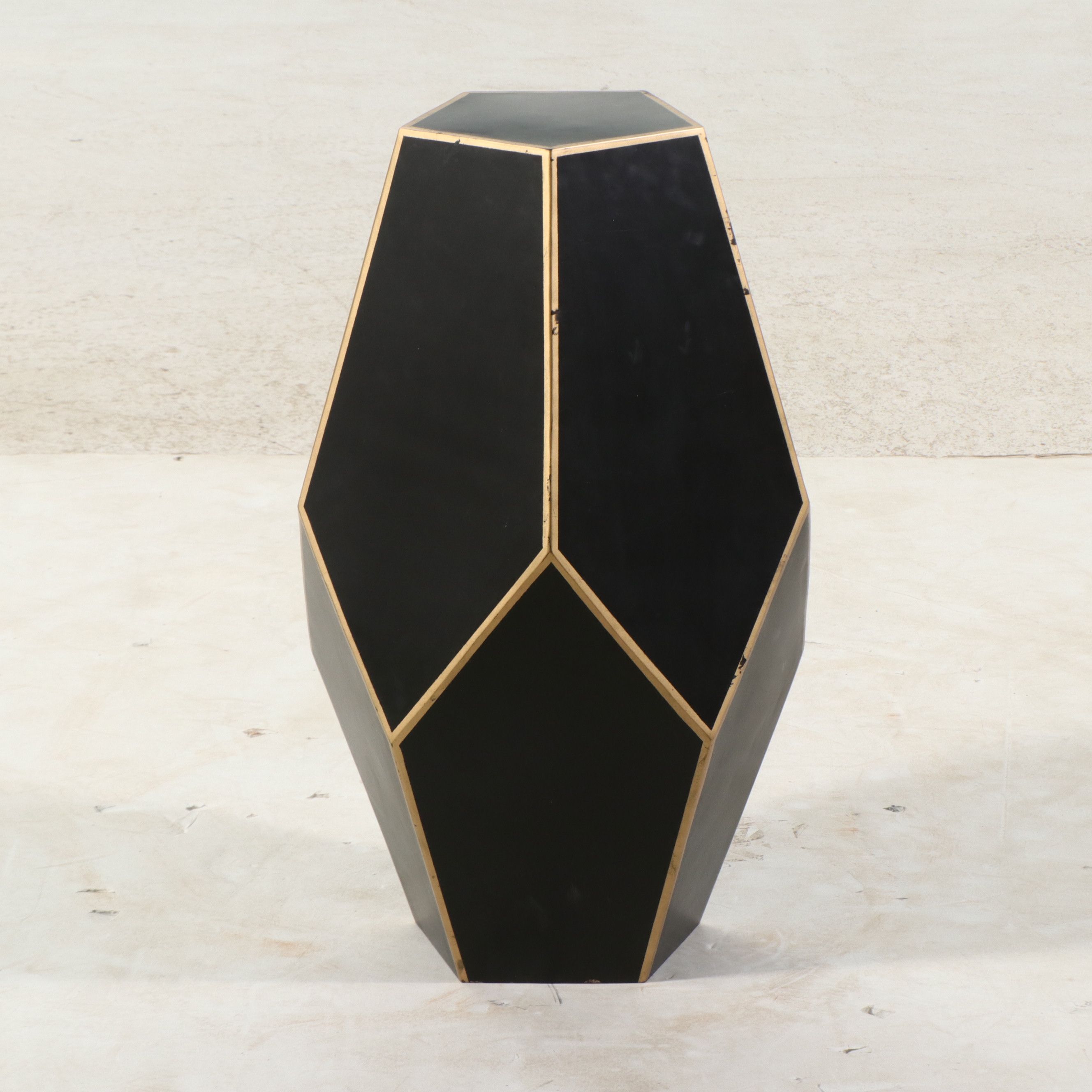 Contemporary Geometric Black and Gold Metal Pedestal