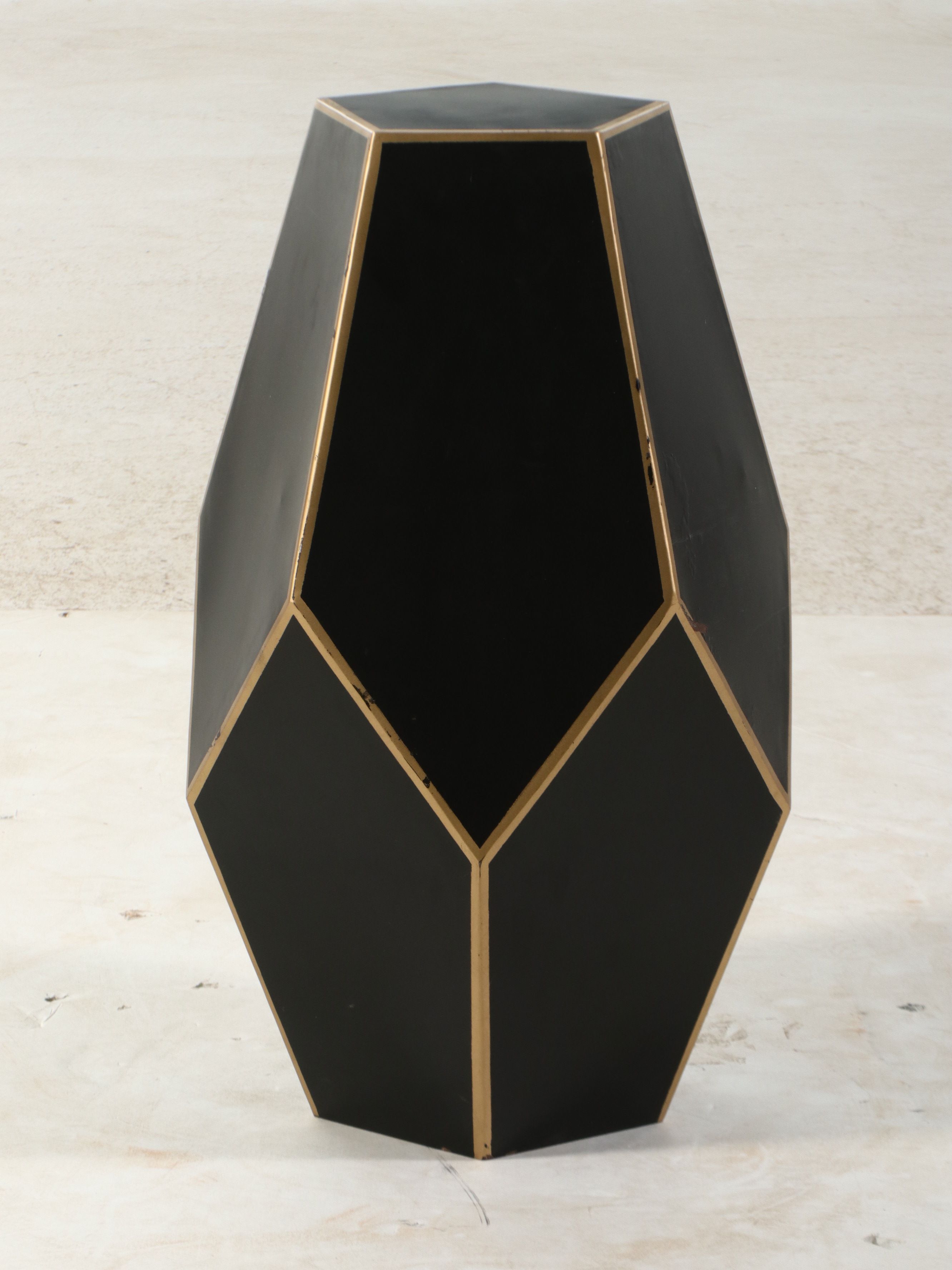 Contemporary Geometric Black and Gold Metal Pedestal