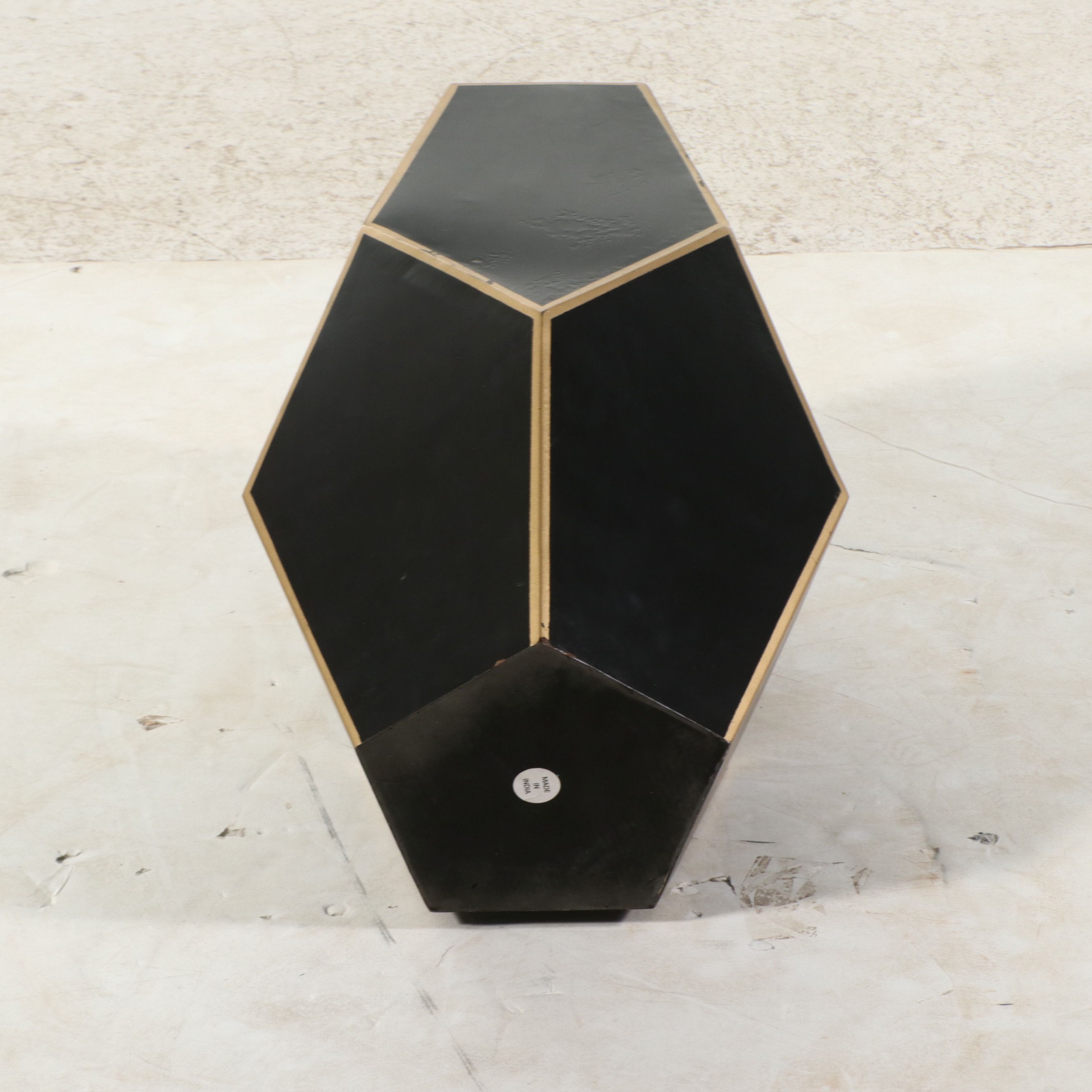 Contemporary Geometric Black and Gold Metal Pedestal