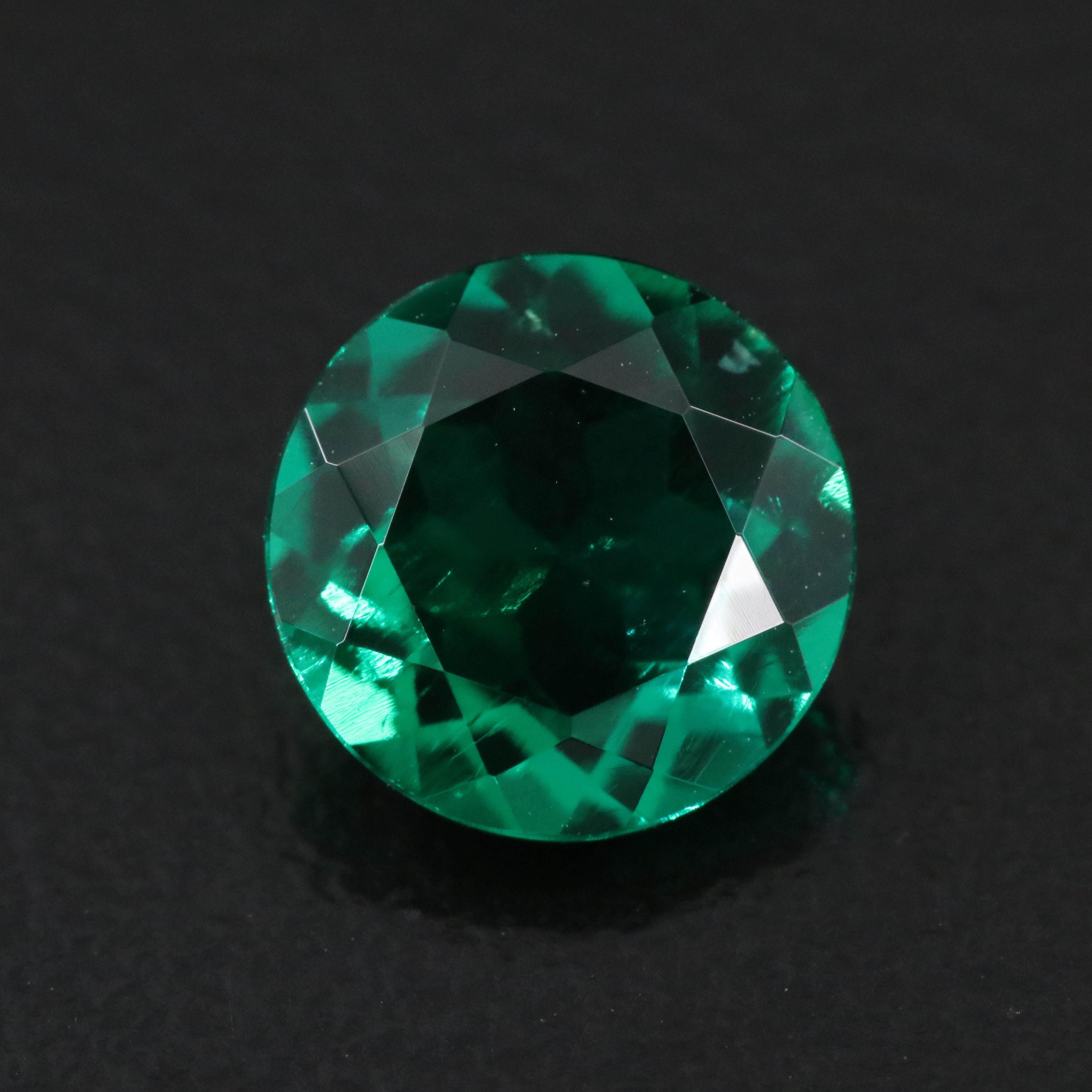 Loose 1.64 CT Emerald