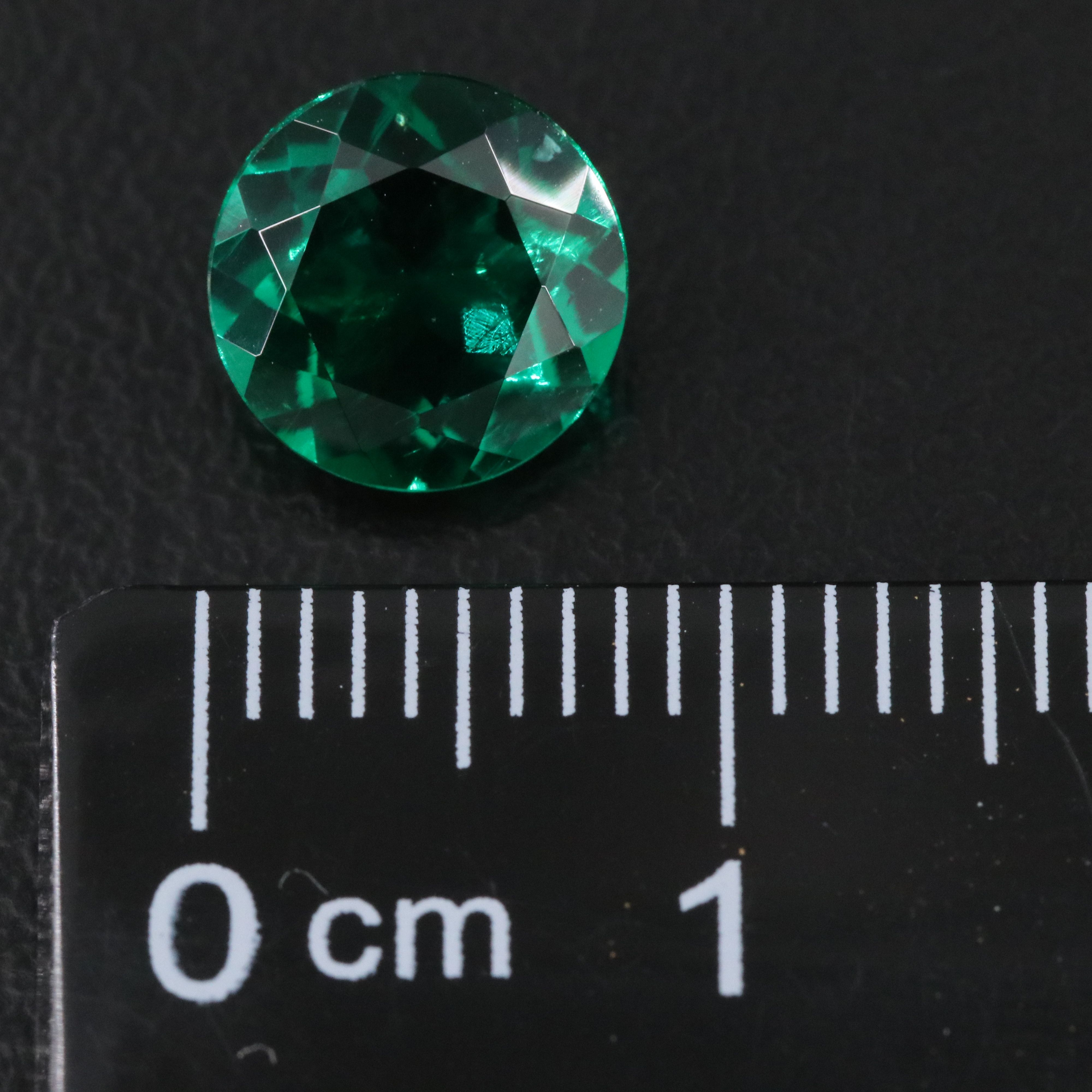 Loose 1.64 CT Emerald