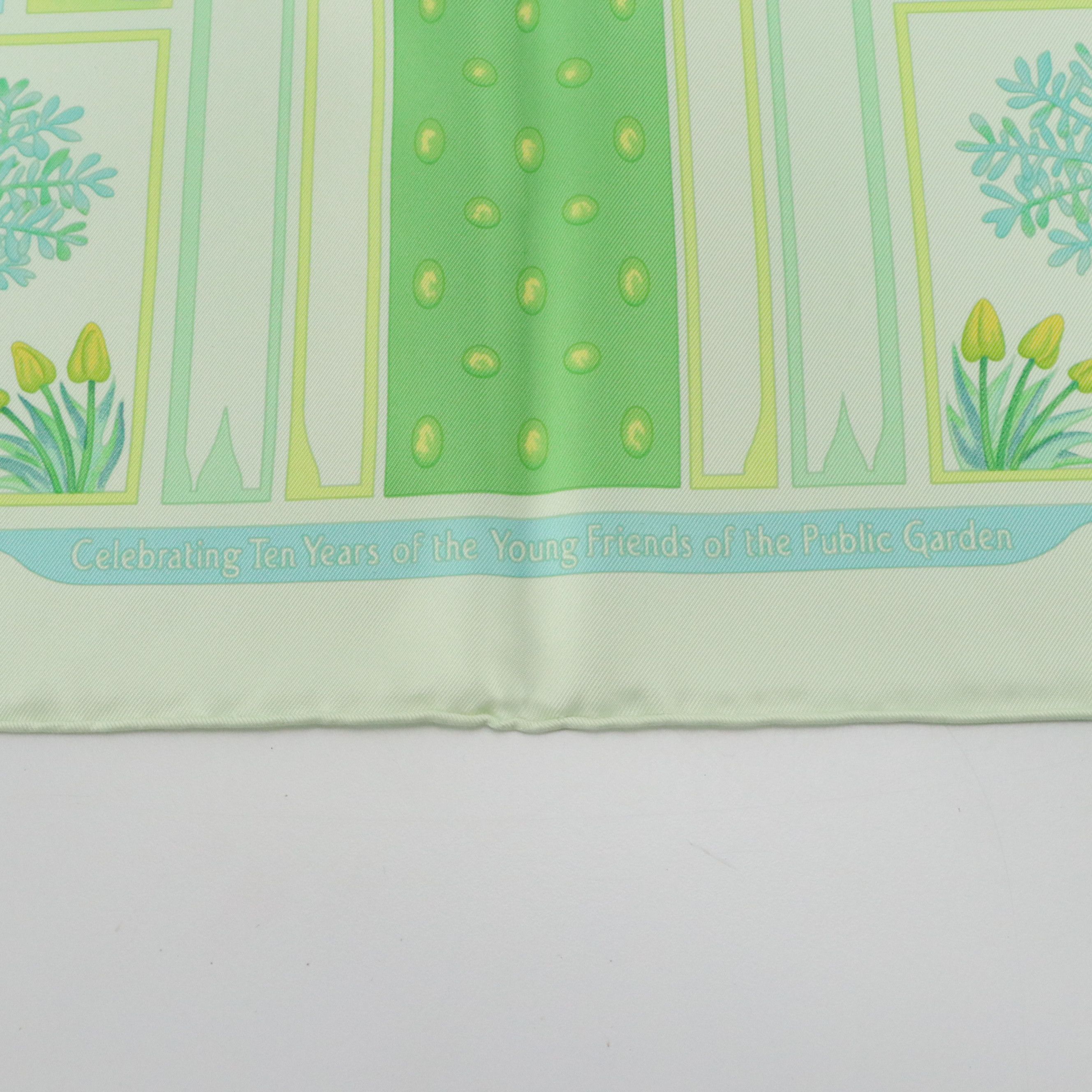 Hermès Limited Edition "Paridaiza" Scarf 90 in Silk Twill